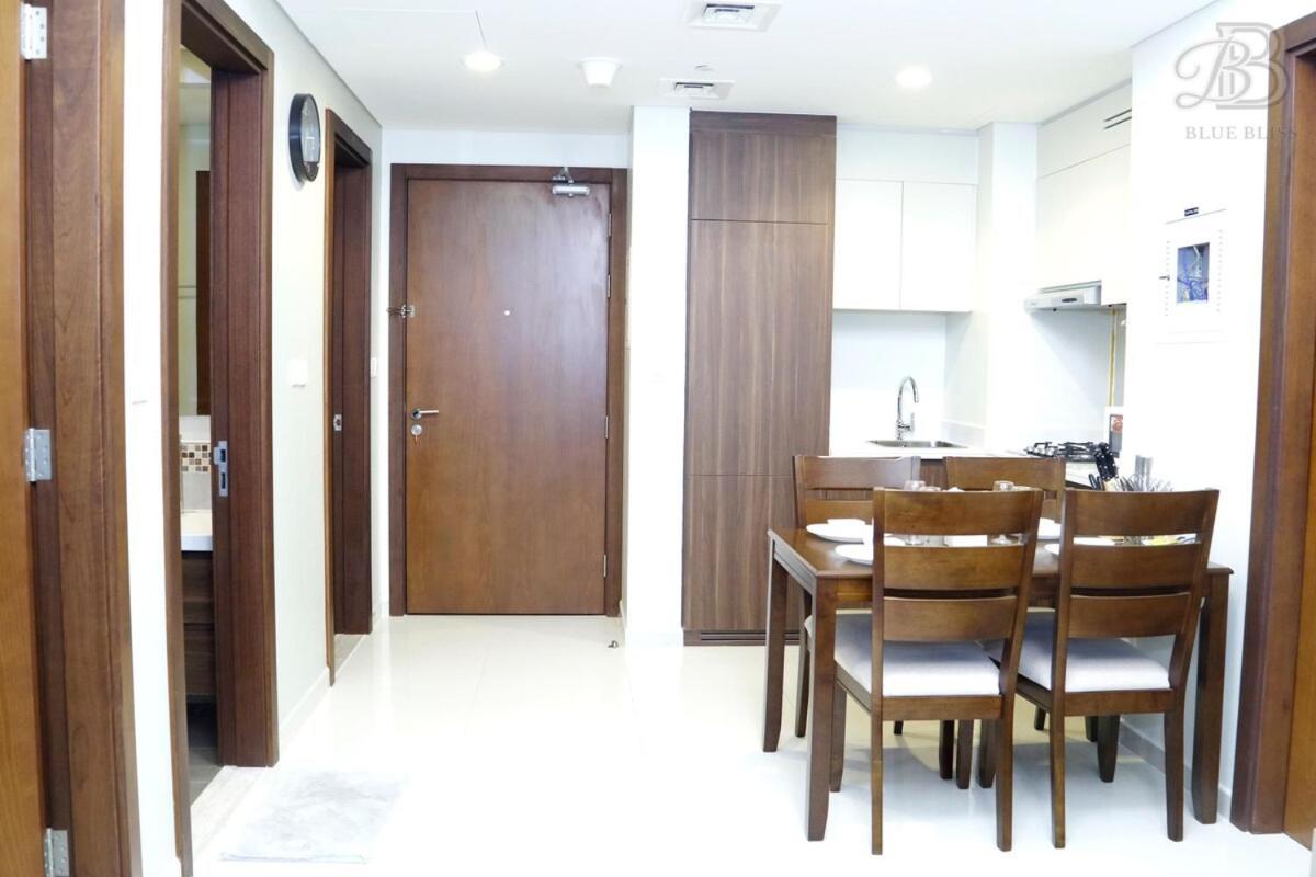 Stylish 2br In Business Bay Burj & Creek Views Appartement Dubaï