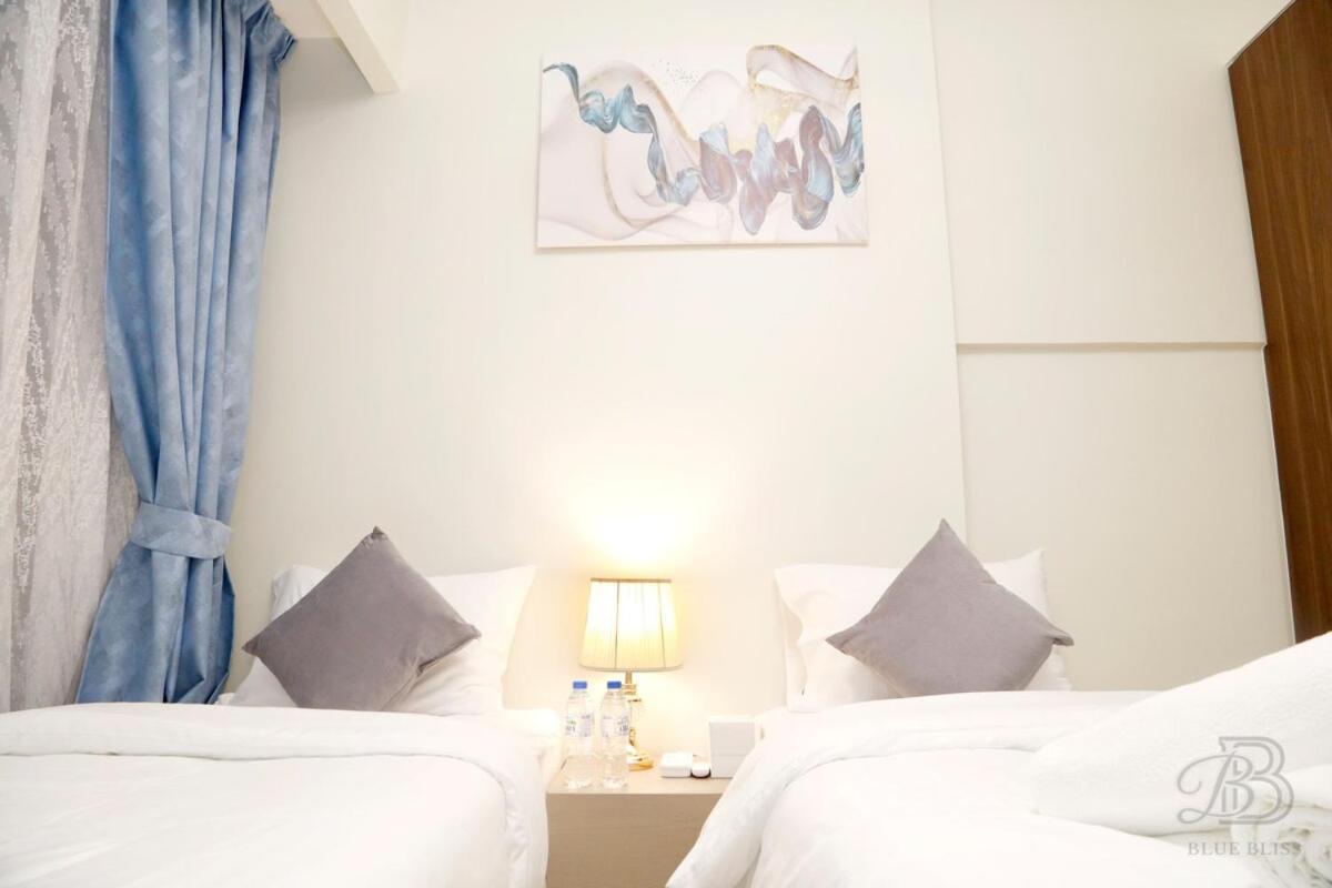 Stylish 2br In Business Bay Burj & Creek Views Dubaï