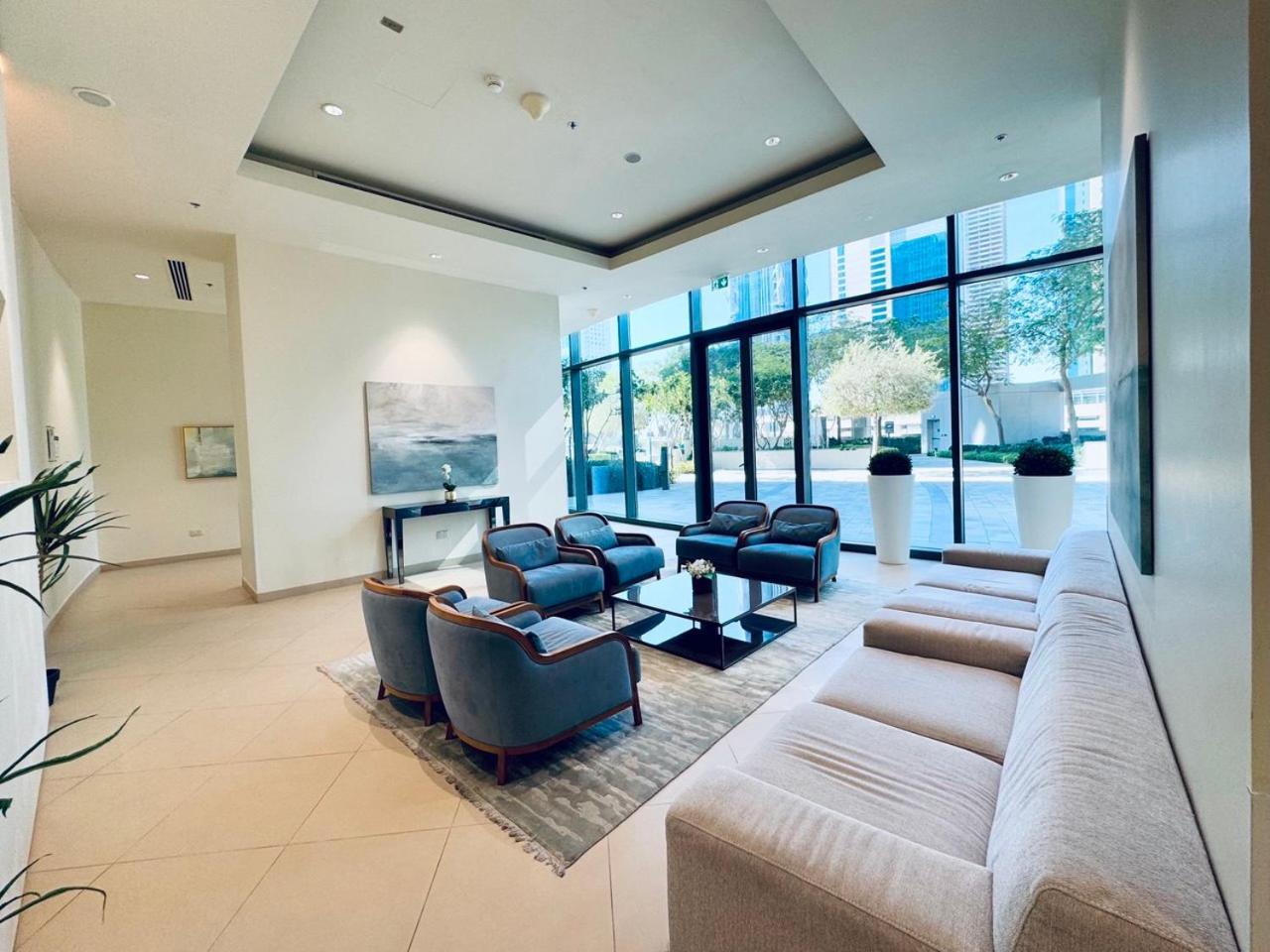 Appartement Burj Vista Luxury 2br ,full Burj Khalifa View ,direct Mall & Metro Access