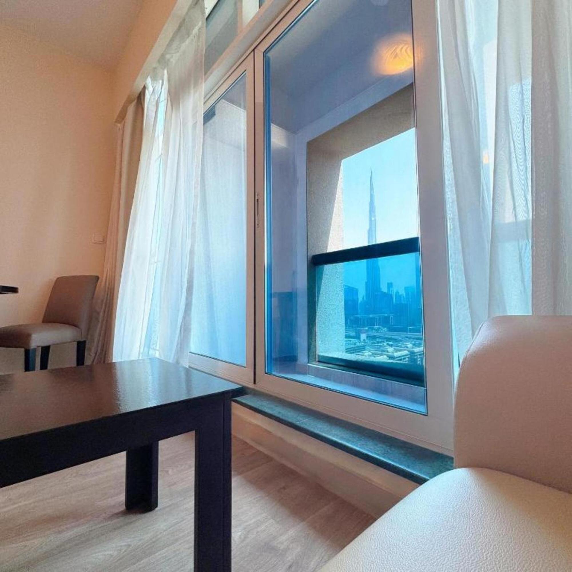 Emirates Grand Aparthotel Dubai