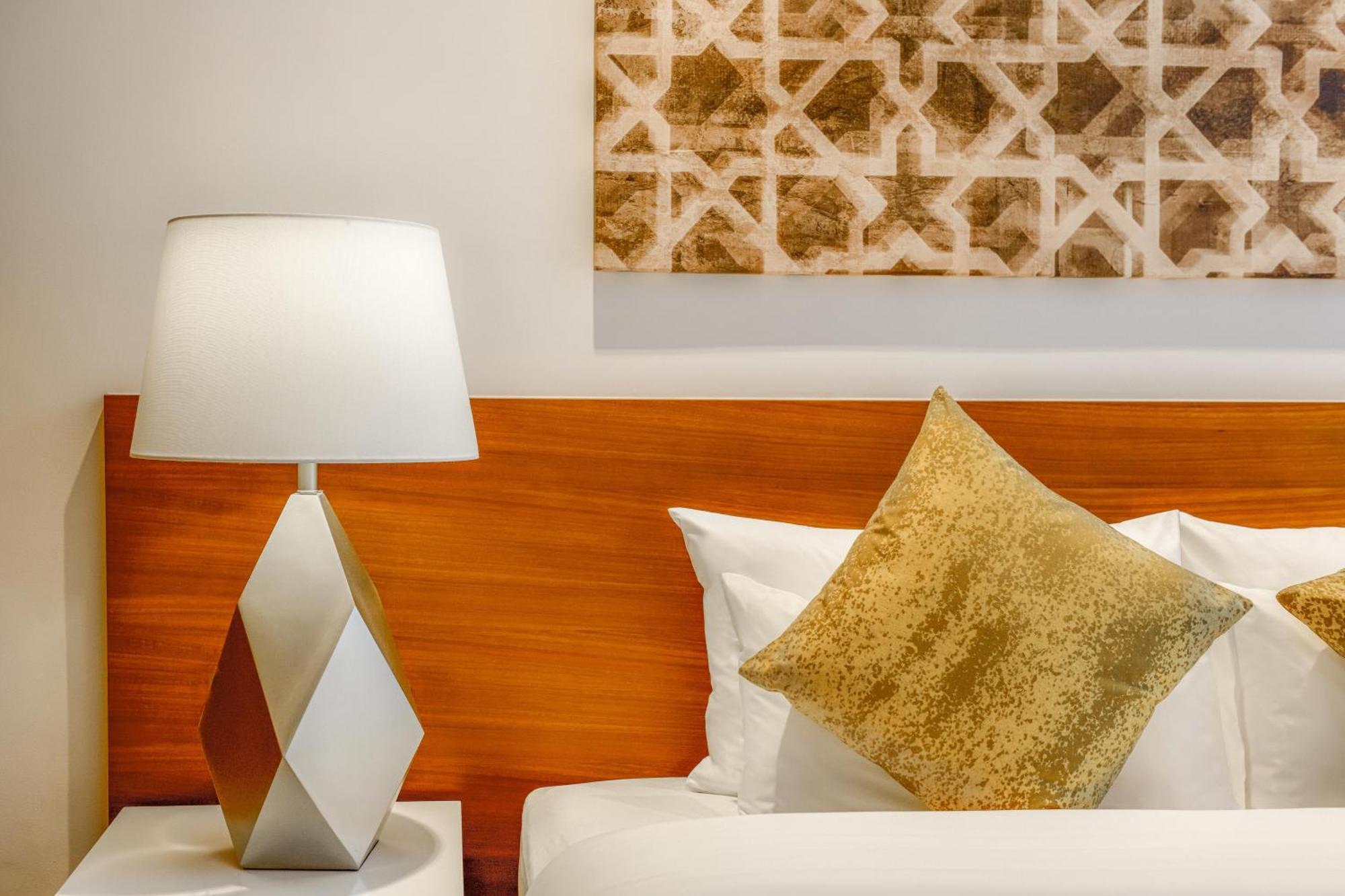 Grand Mercure Hotell