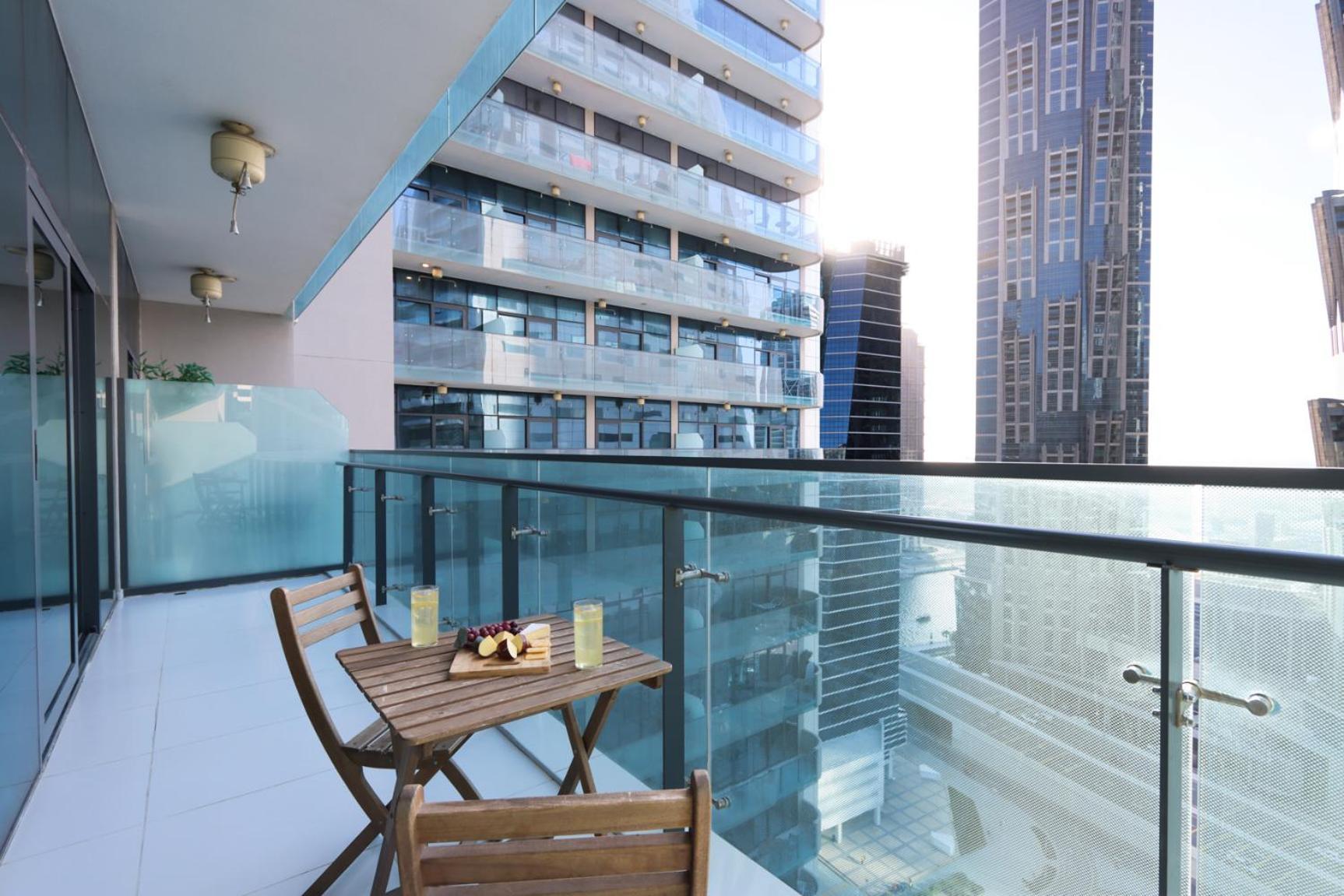 Livbnb - Bright 1 Bedroom In Merano Tower Appartement *