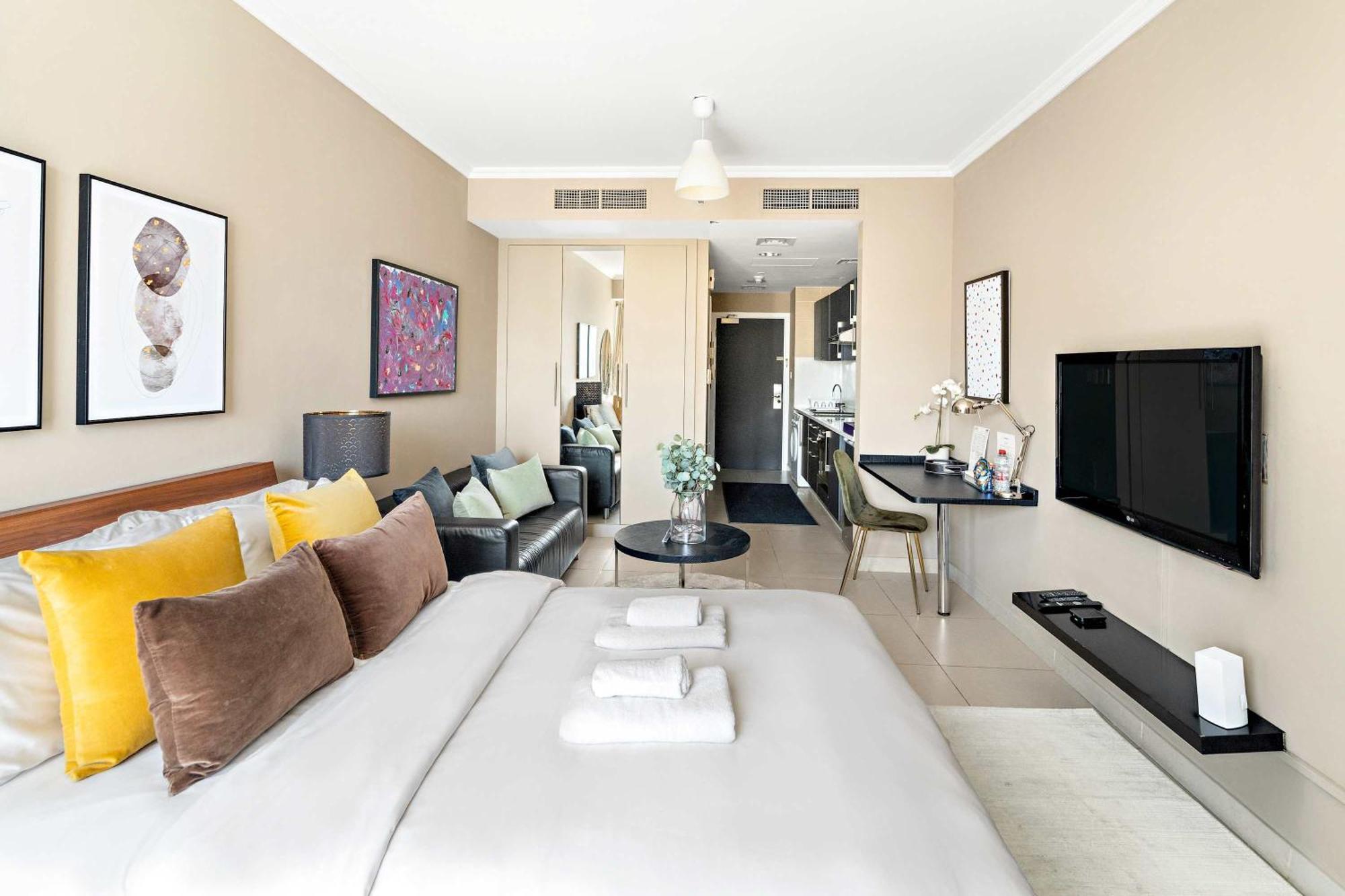 Apartment Silkhaus Modern Near Almas In West Dubai