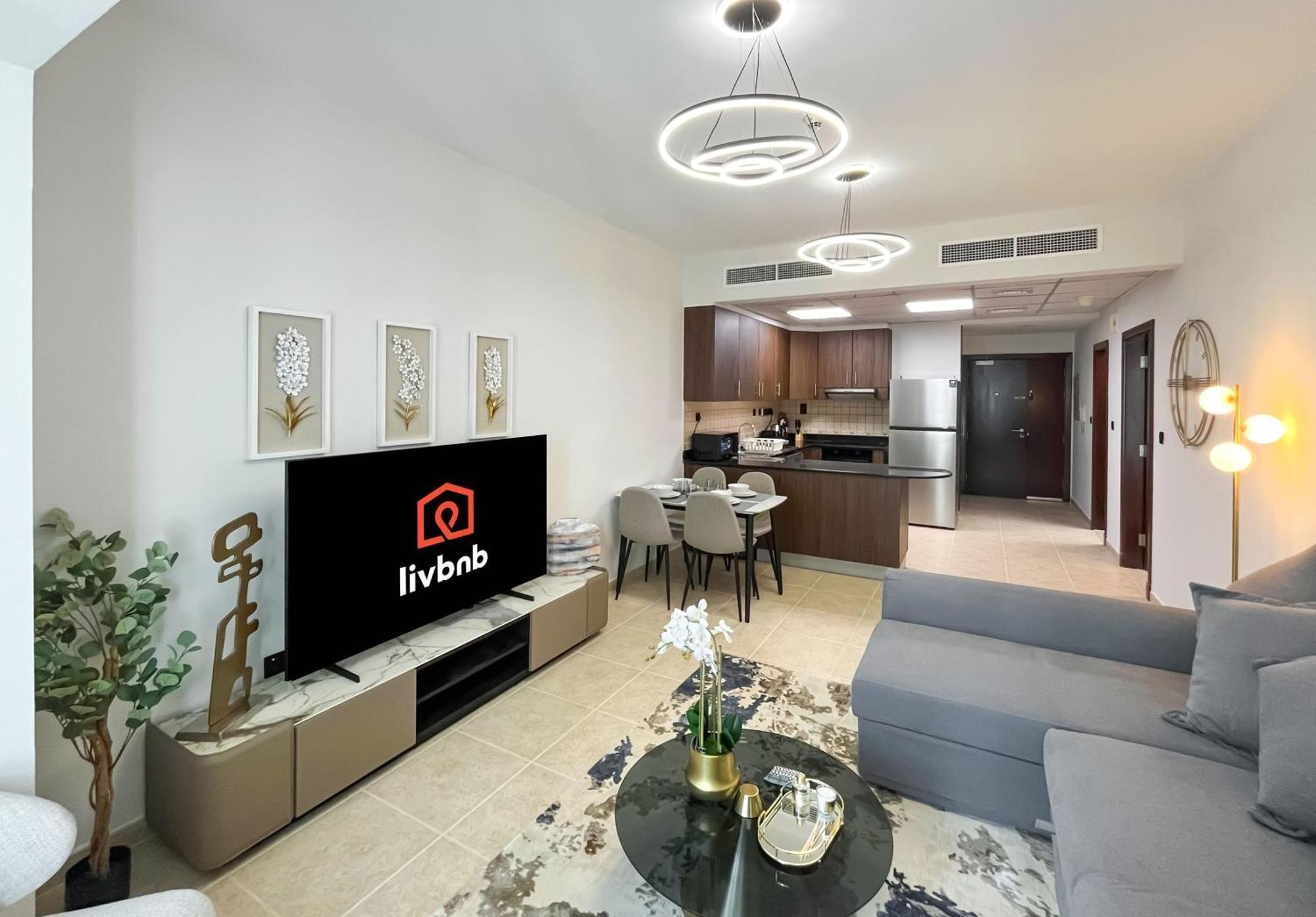 Livbnb-high Rise 1br With Balcony Near Barasti Appartement *