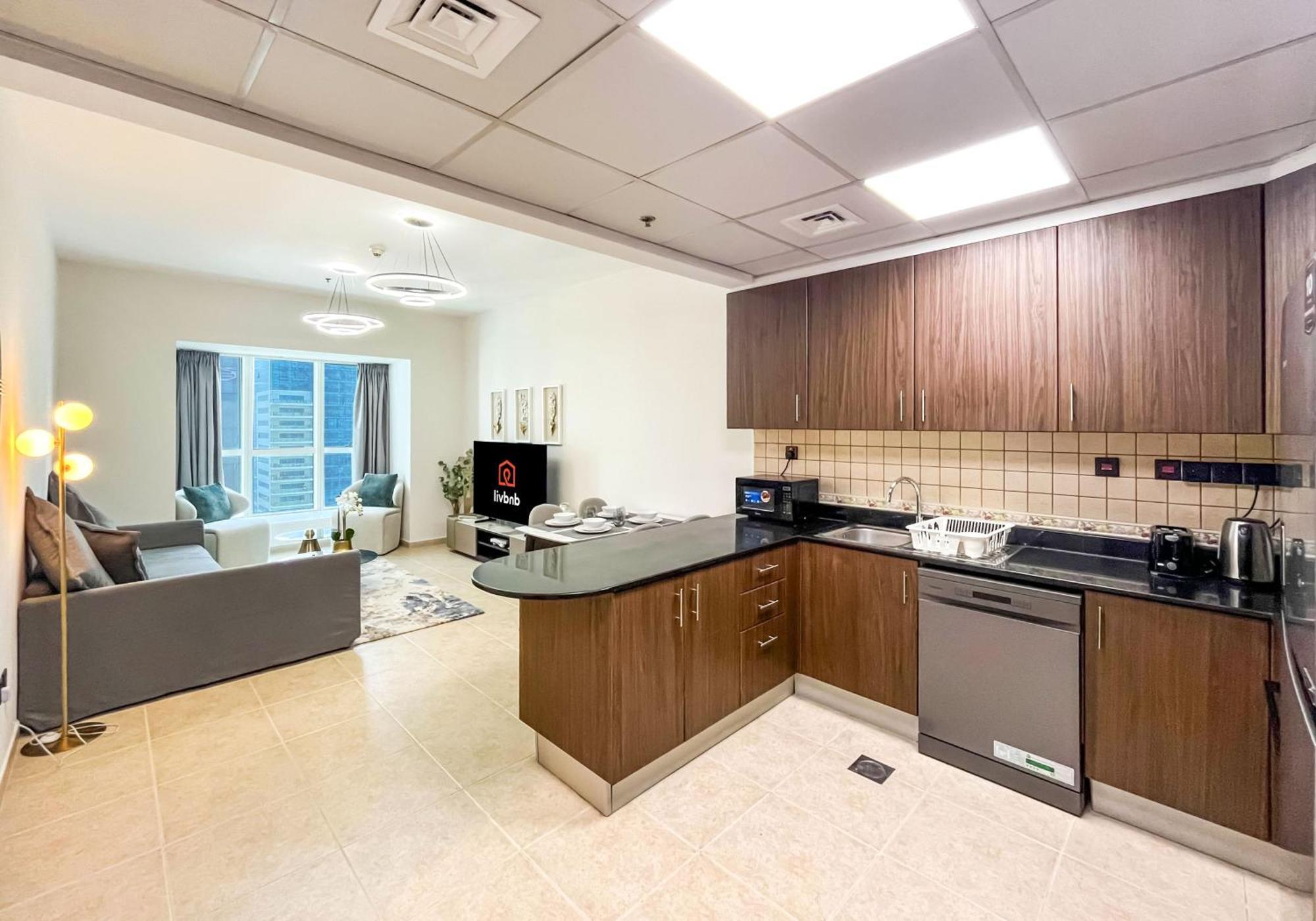 Appartement Livbnb-high Rise 1br With Balcony Near Barasti Dubaï