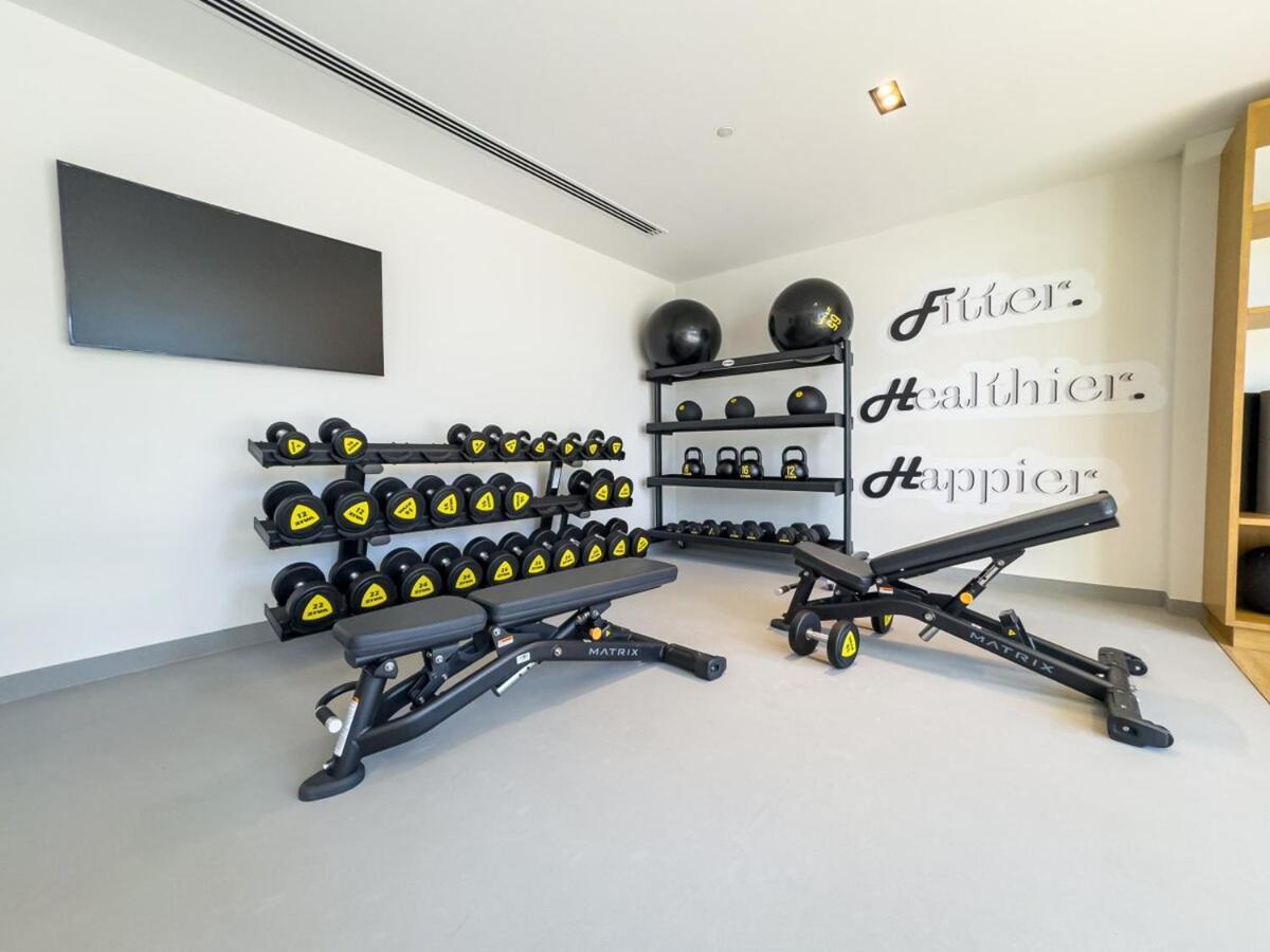Modern High Rise 2br With Burj Khalifa Views, Steps From Opera And Near Mall * Dubaï