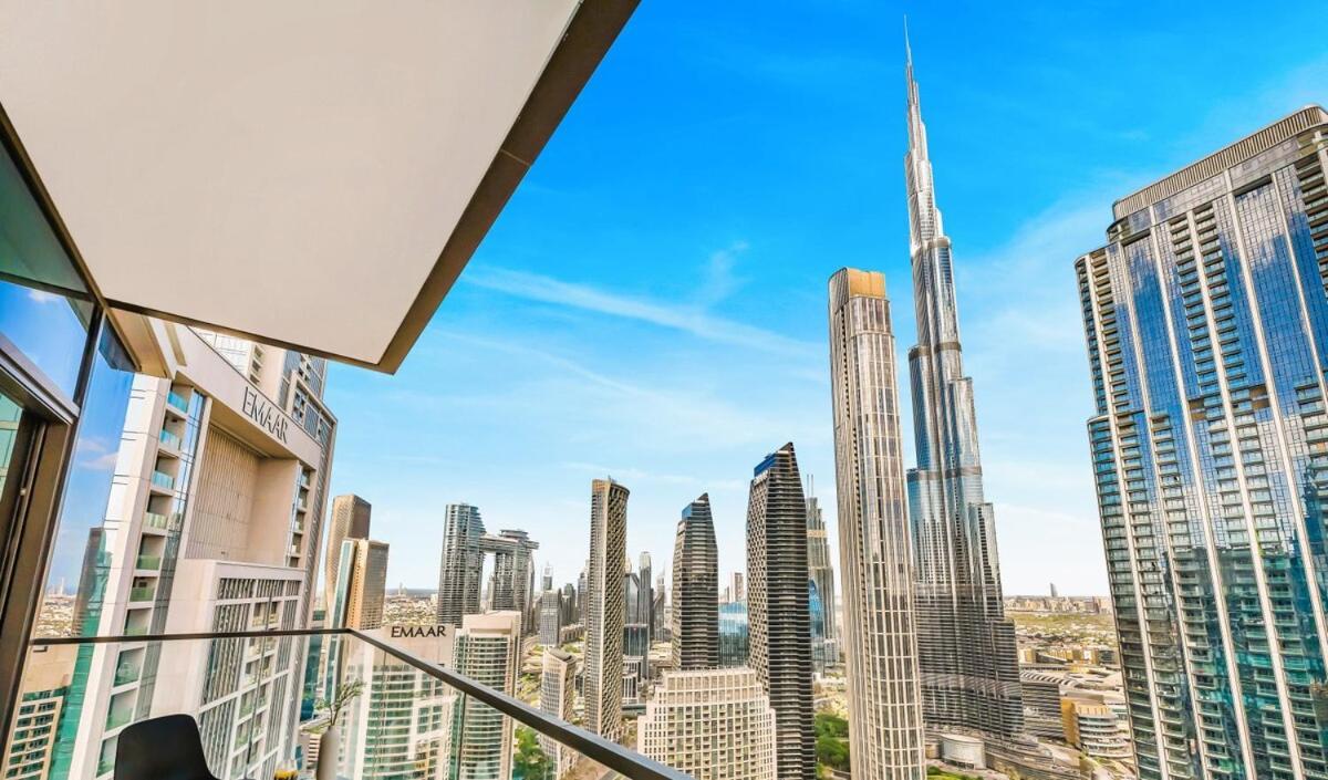Appartement Modern High Rise 2br With Burj Khalifa Views, Steps From Opera And Near Mall *
