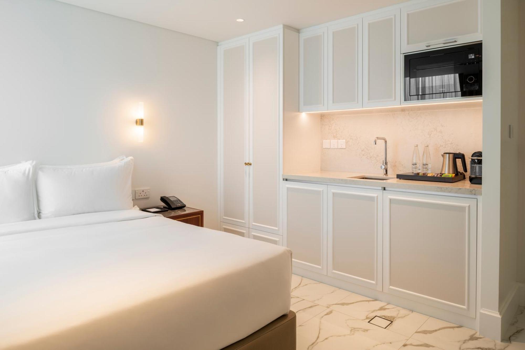 Cheval Maison - Expo Hotel 5*