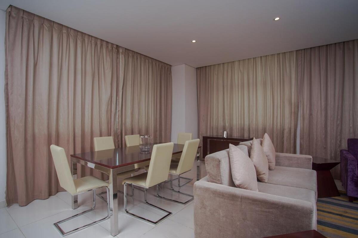 Appartement Amazing Three Bedroom Burj Khalifa View- Downtown Dubaï