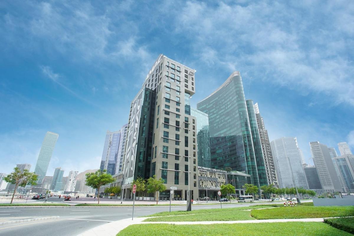 Amazing Three Bedroom Burj Khalifa View- Downtown * Dubaï