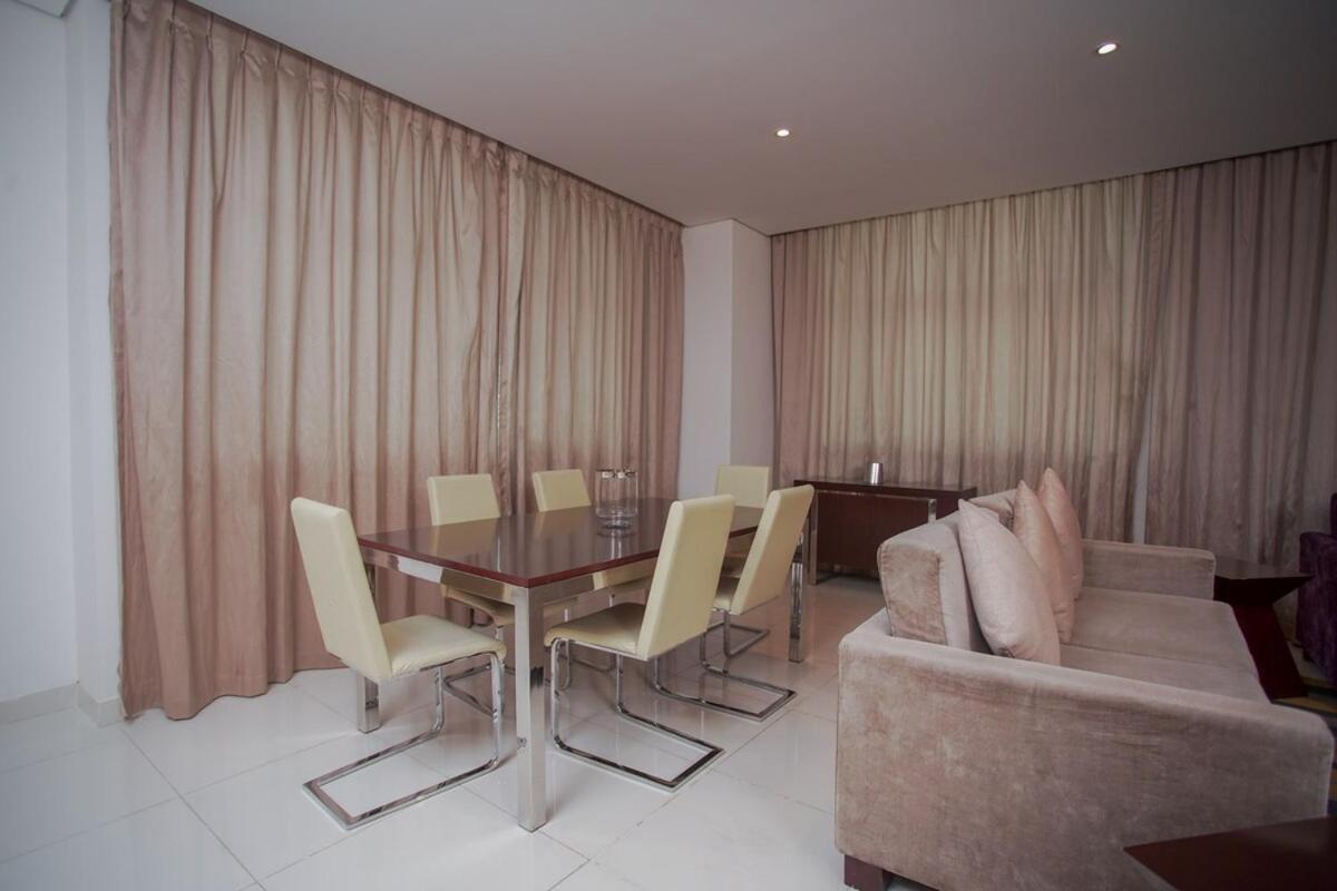 Appartement Amazing Three Bedroom Burj Khalifa View- Downtown *