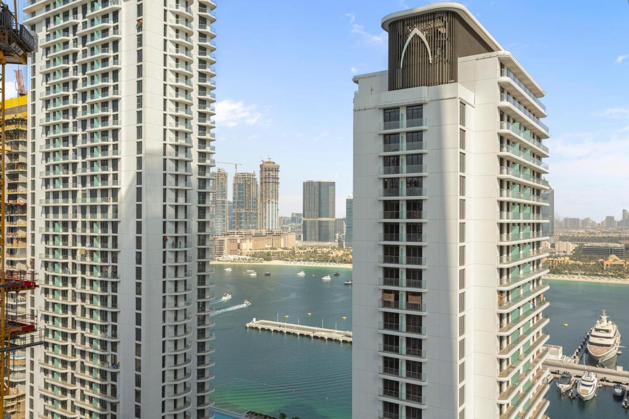 Coastal Elegance 1-bedroom In Grand Bleu * Dubaï