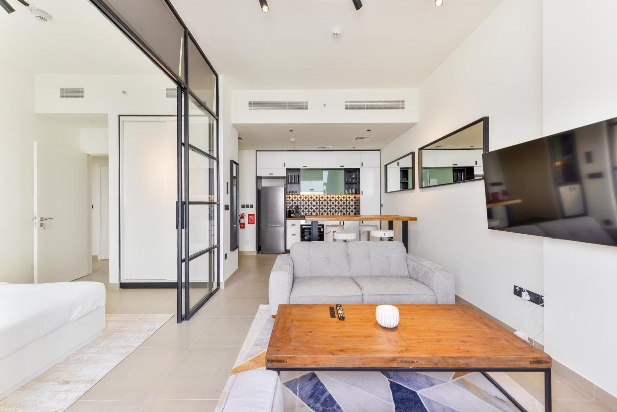 Apartamento Fresh & Stylish 2br Living At Collective Tower 1 Dubái