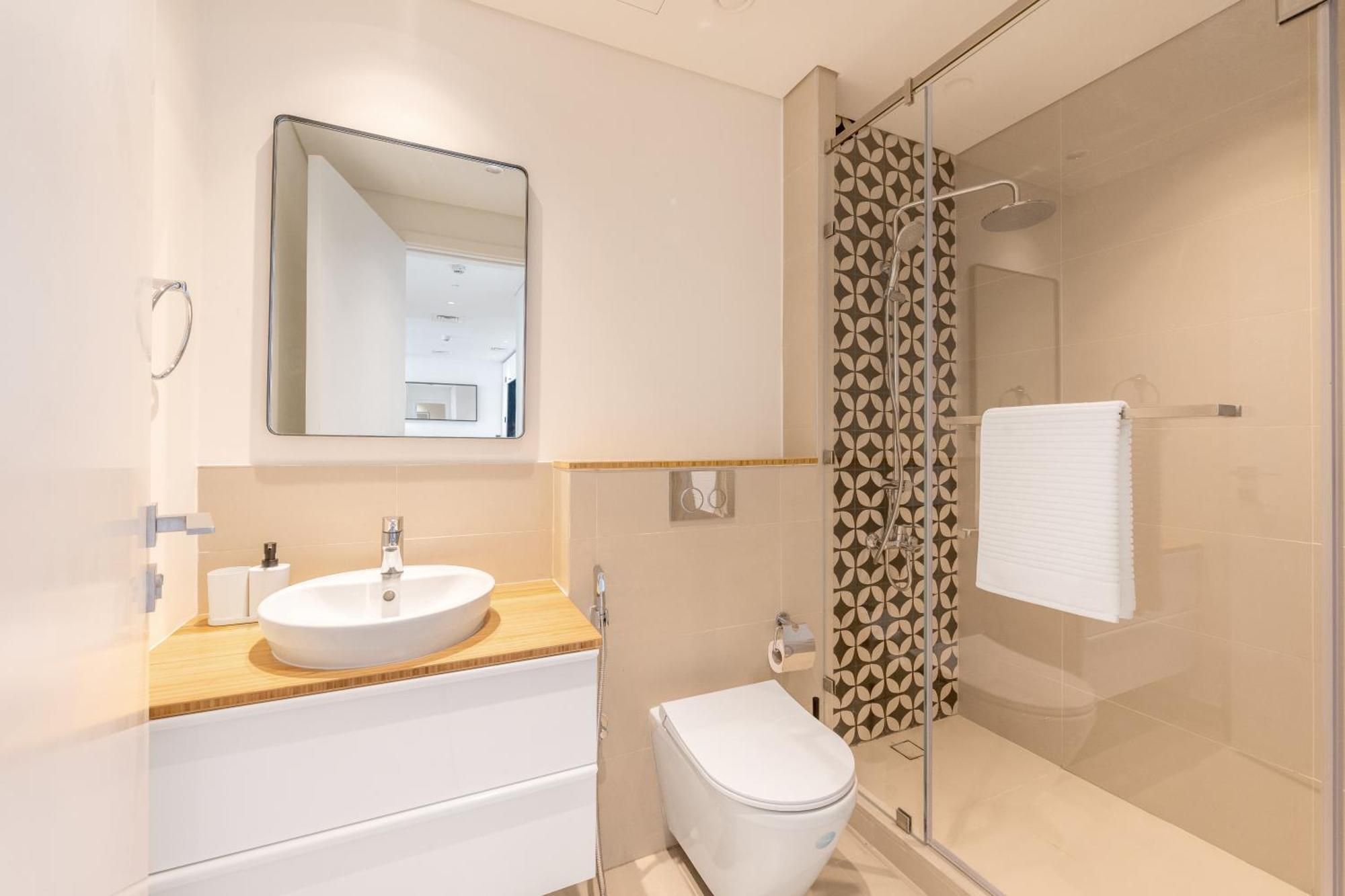 Apartamento Fresh & Stylish 2br Living At Collective Tower 1 Dubái