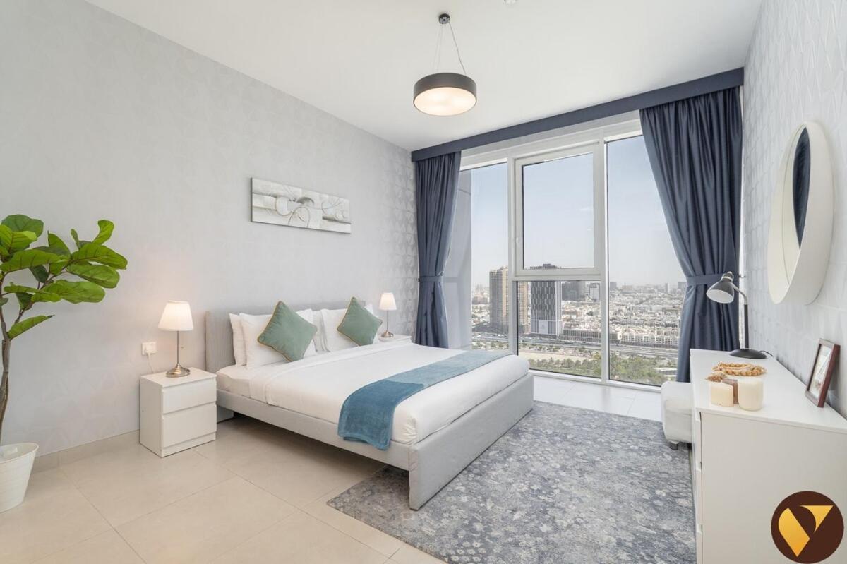 Vogue Stunning Frame And Park Views, 30th Floor With Balcony, Walkable To Metro