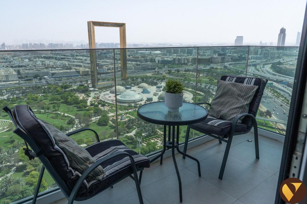 Appartement Vogue Stunning Frame And Park Views, 30th Floor With Balcony, Walkable To Metro *