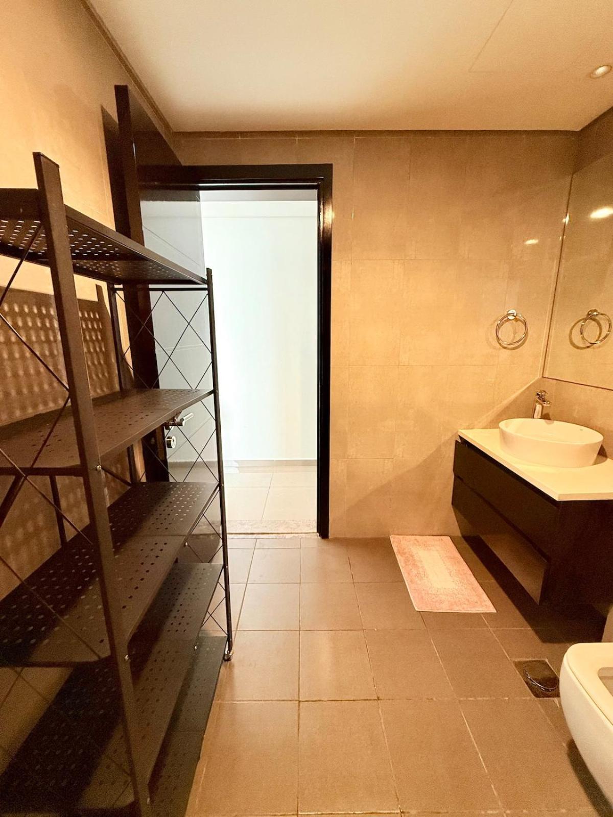 Damac Merano Lux 2 Bedroom 3 Baths * Dubái