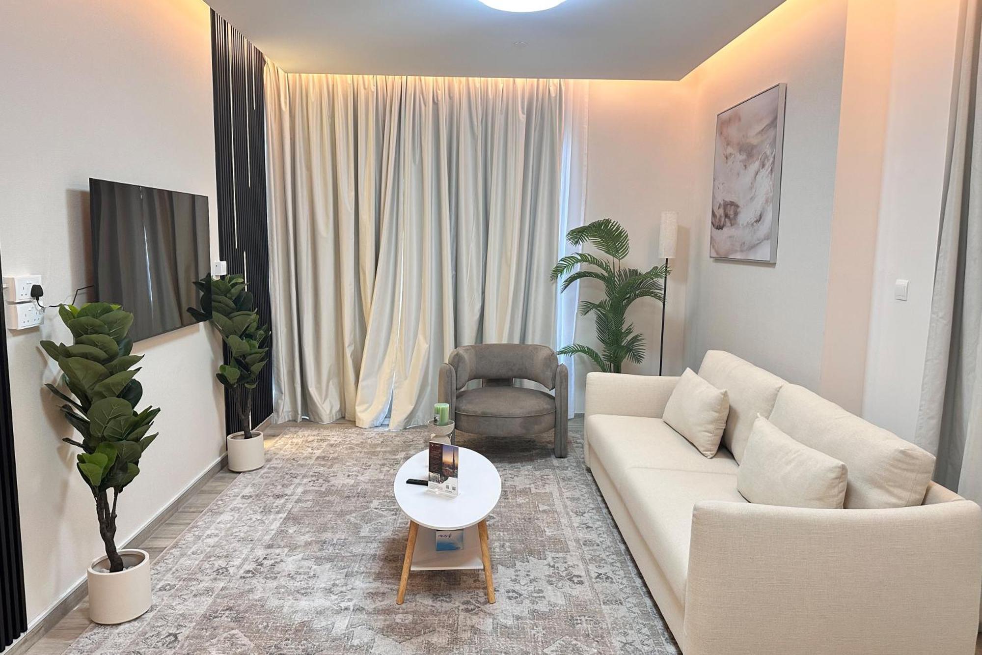 Vserve Modern Oasis Canal & Burj Views Appartement Dubaï
