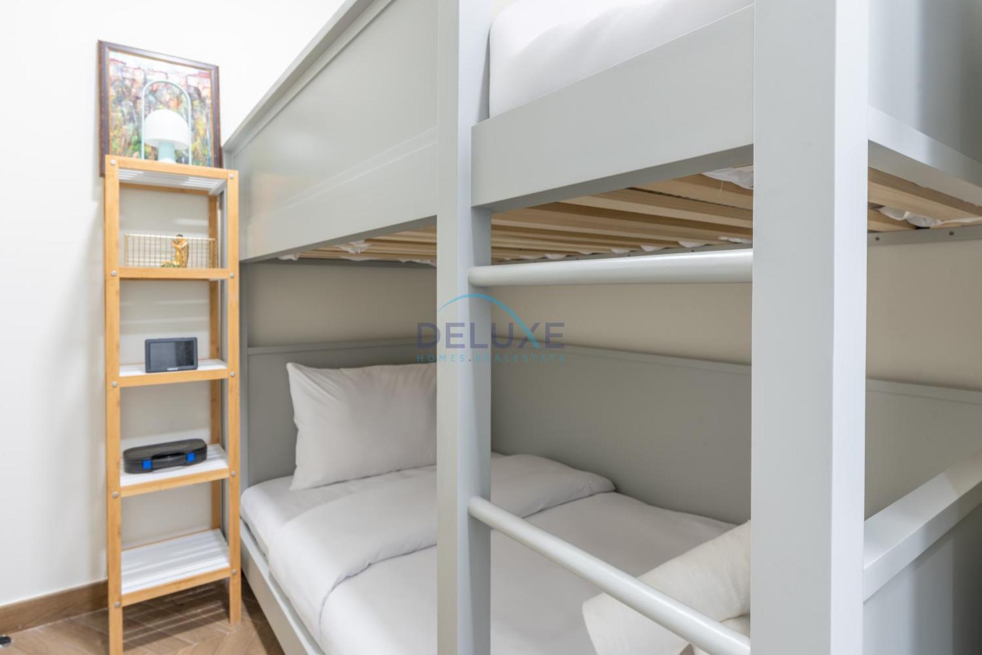 Appartement Beachfront 2br And Assistant's With Sea Views Terrace, Steps From Iconic Landmarks & Amenities, The Residences South, Palm Jumeirah By Deluxe Homes Dubaï