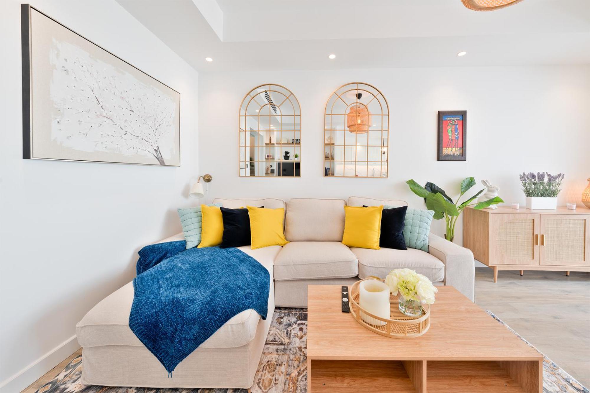 Luxury Escapes - Luxury Short-term 2bhk Maids * Dubaï