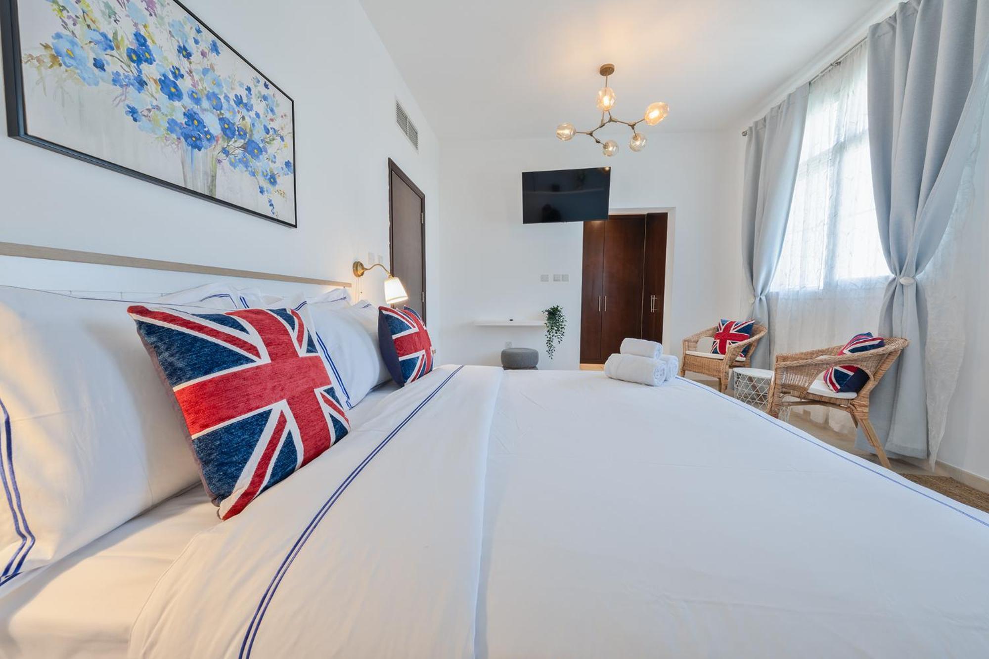 Luxury Escapes - Luxury Short-term 2bhk Maids Dubaï