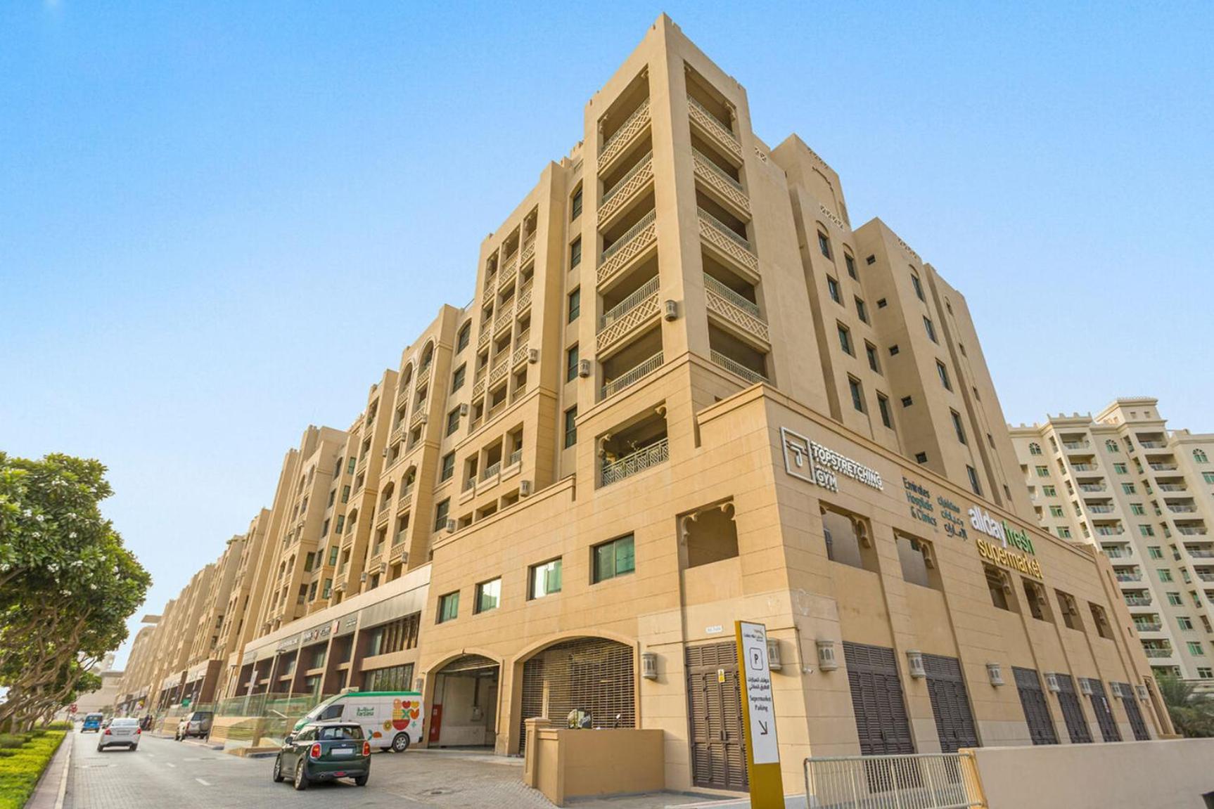Appartement Livbnb - 1br Haven In Golden Mile Dubaï