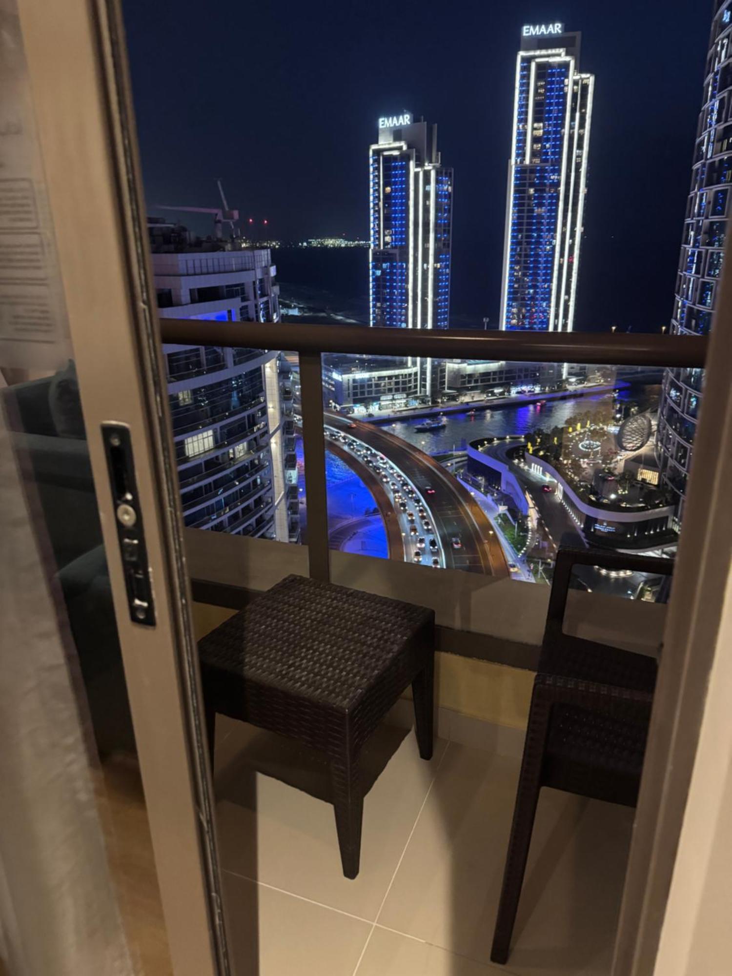 One Bedroom Partially Sea View In Jbr The Walk Dubaï