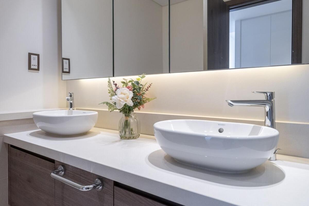 Appartement Bright & Elegant 2br In Creek Harbour Dubaï