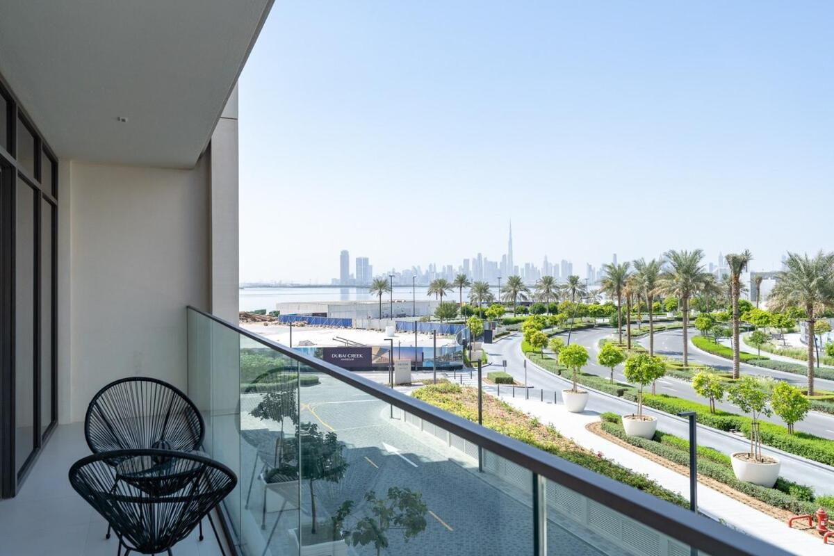 Appartement Bright & Elegant 2br In Creek Harbour Dubaï