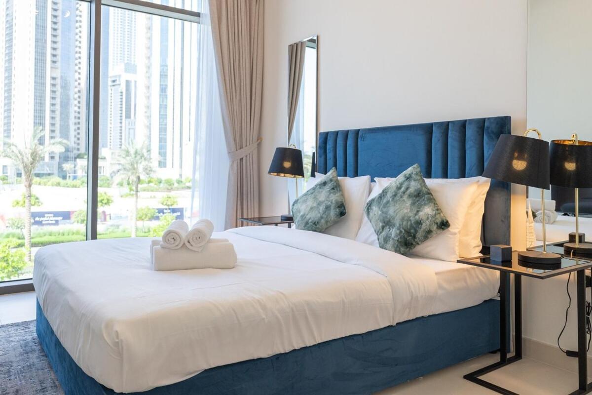 Bright & Elegant 2br In Creek Harbour Appartement *