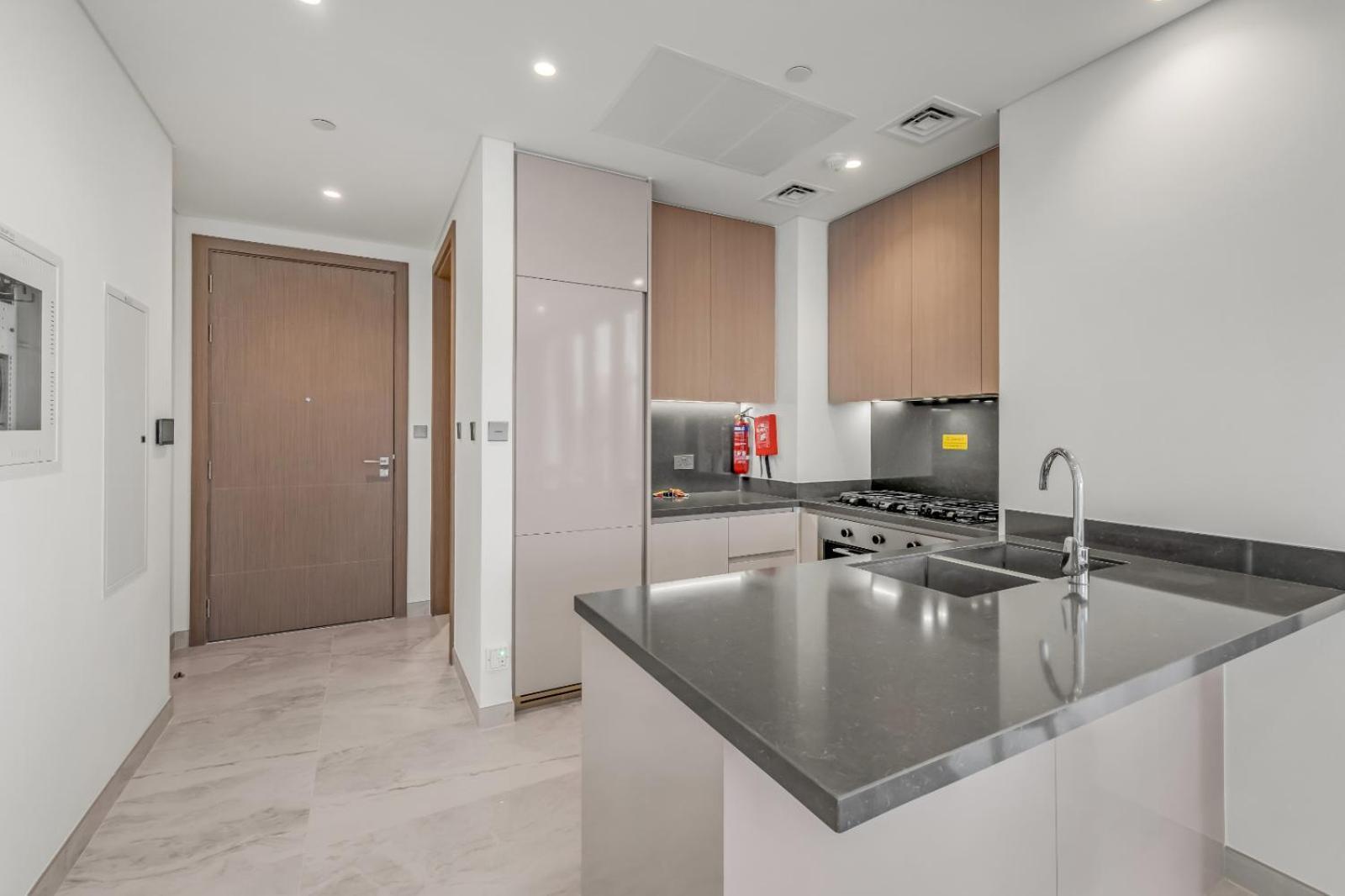 Spectacular Burj Khalifa & Canal View New 2br * Dubaï