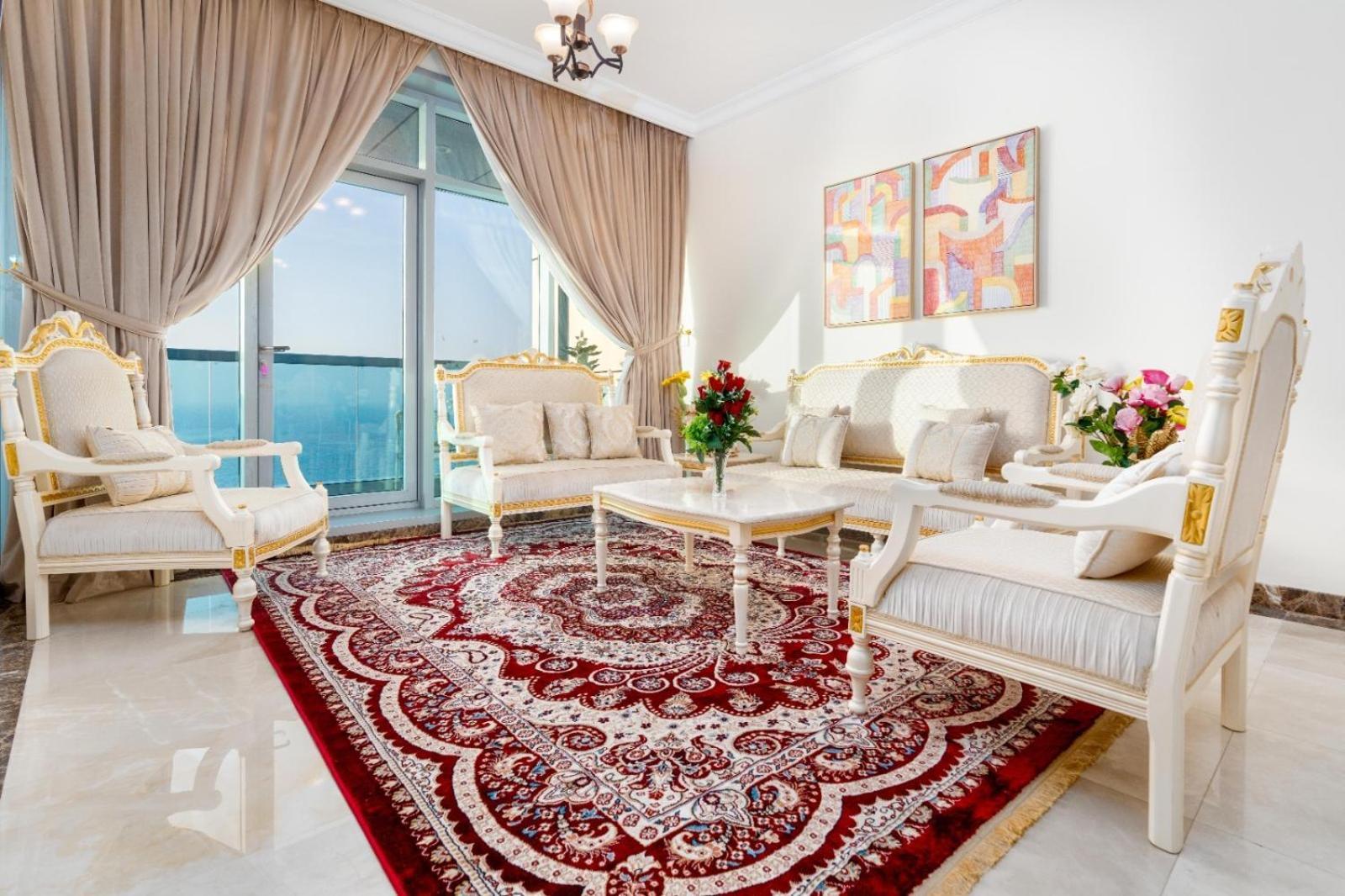 Ocean View Luxury 3br Duplex At Ajman Corniche * Dubaï