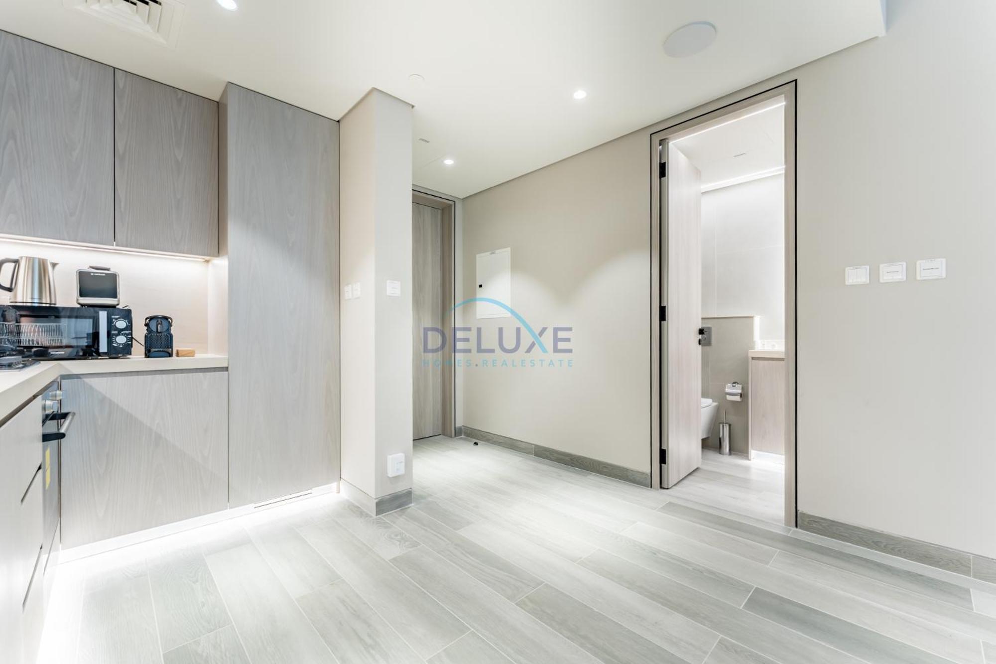 Views 1br With Balcony Near Mall, Concept 7 Residences, Jumeirah Village Circle By Deluxe Homes Appartement Dubaï