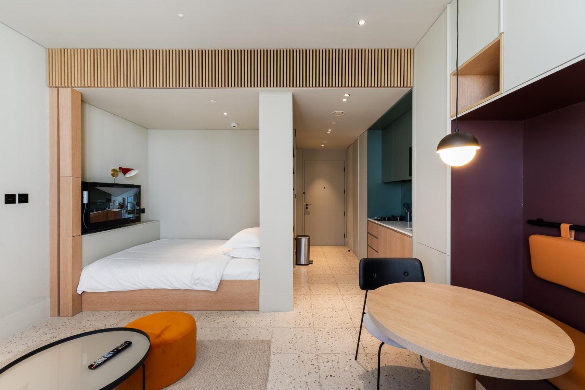 Upside Living, Business Bay - Mint Apartment