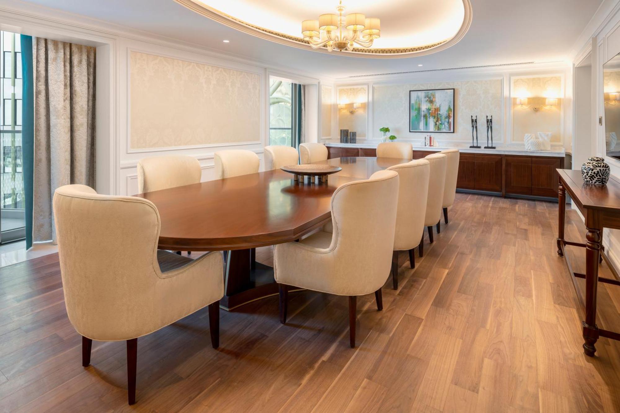 Cheval Maison - Expo Hotel