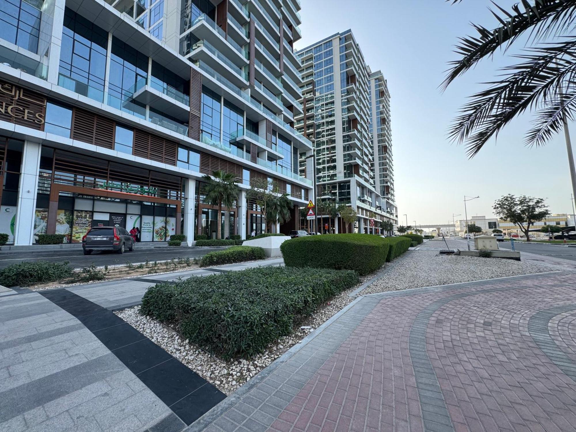 Ashri Luxe Spacious Near Metro, Frame Apartamento *