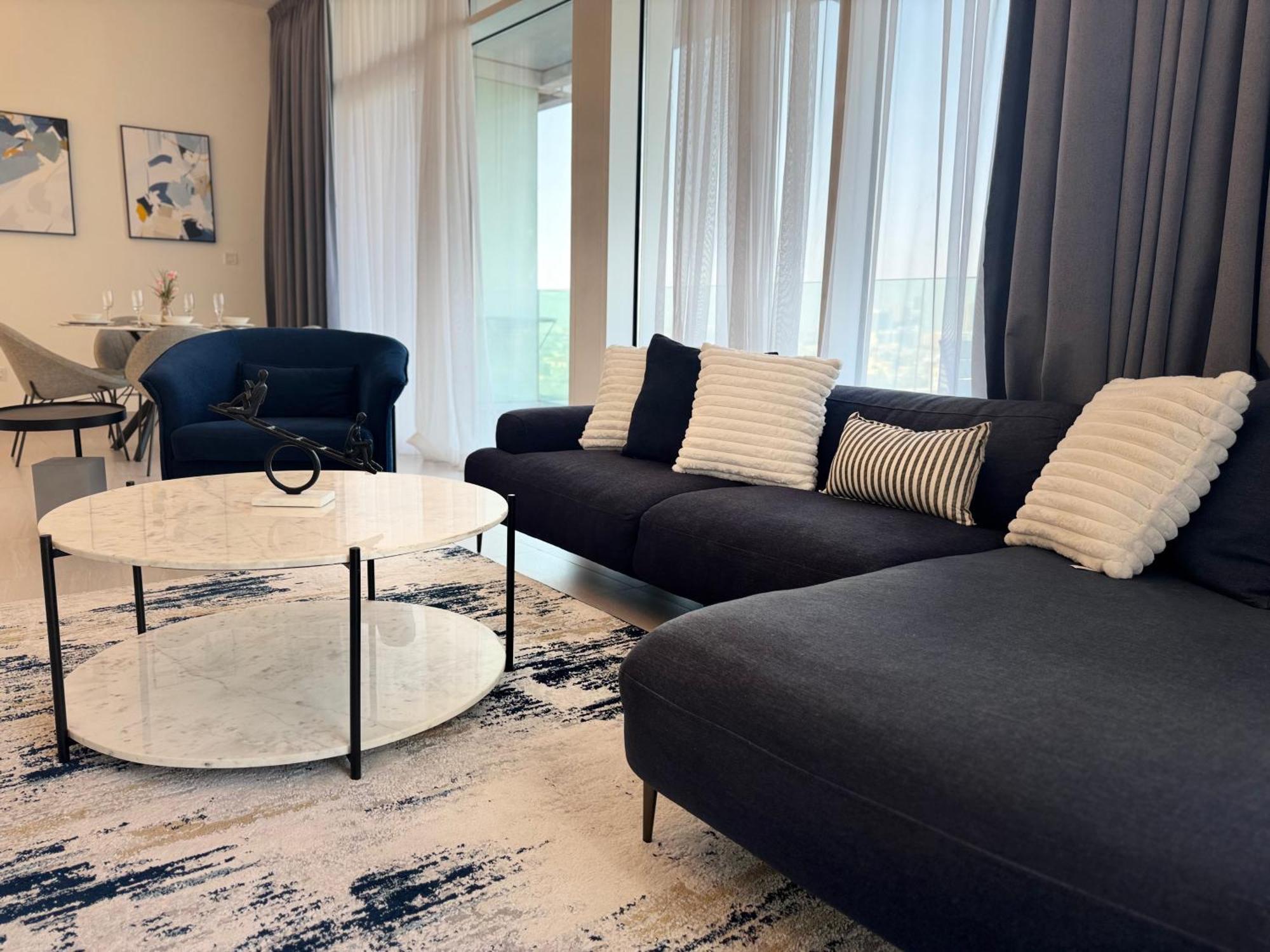 Apartamento Ashri Luxe Spacious Near Metro, Frame *