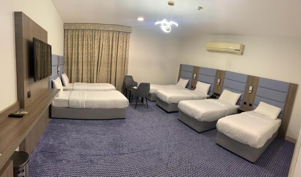 Silver Hotel