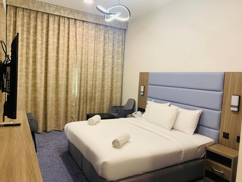 Hotel Silver *