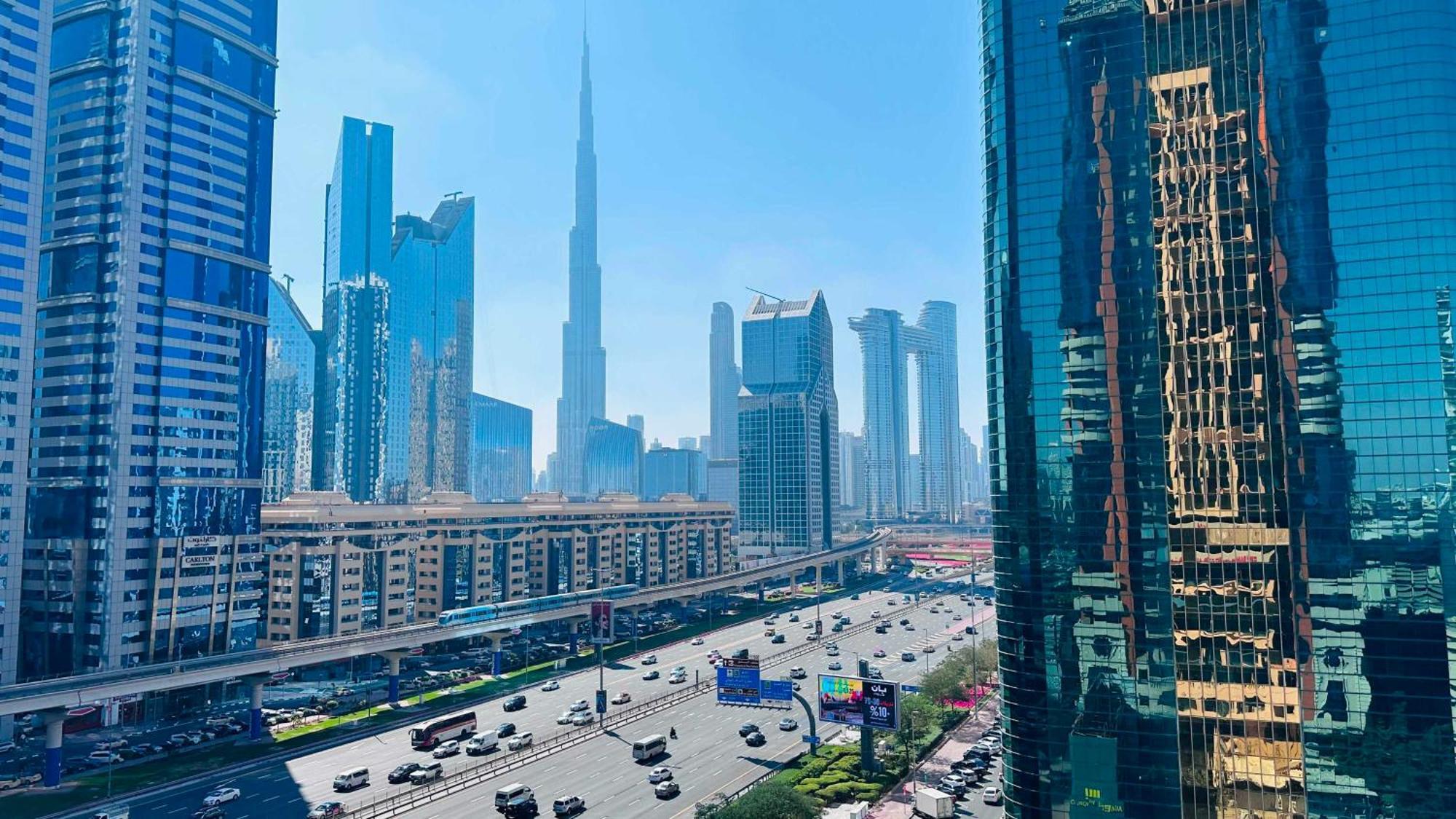 Emirates Grand Apartamento Dubái