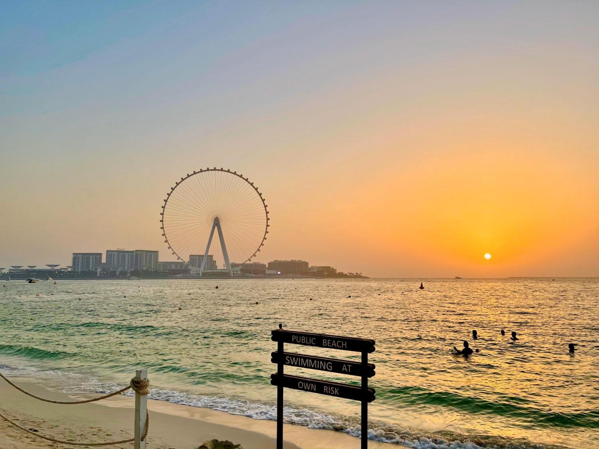 Hôtel capsule Berloga Capsule Jbr *