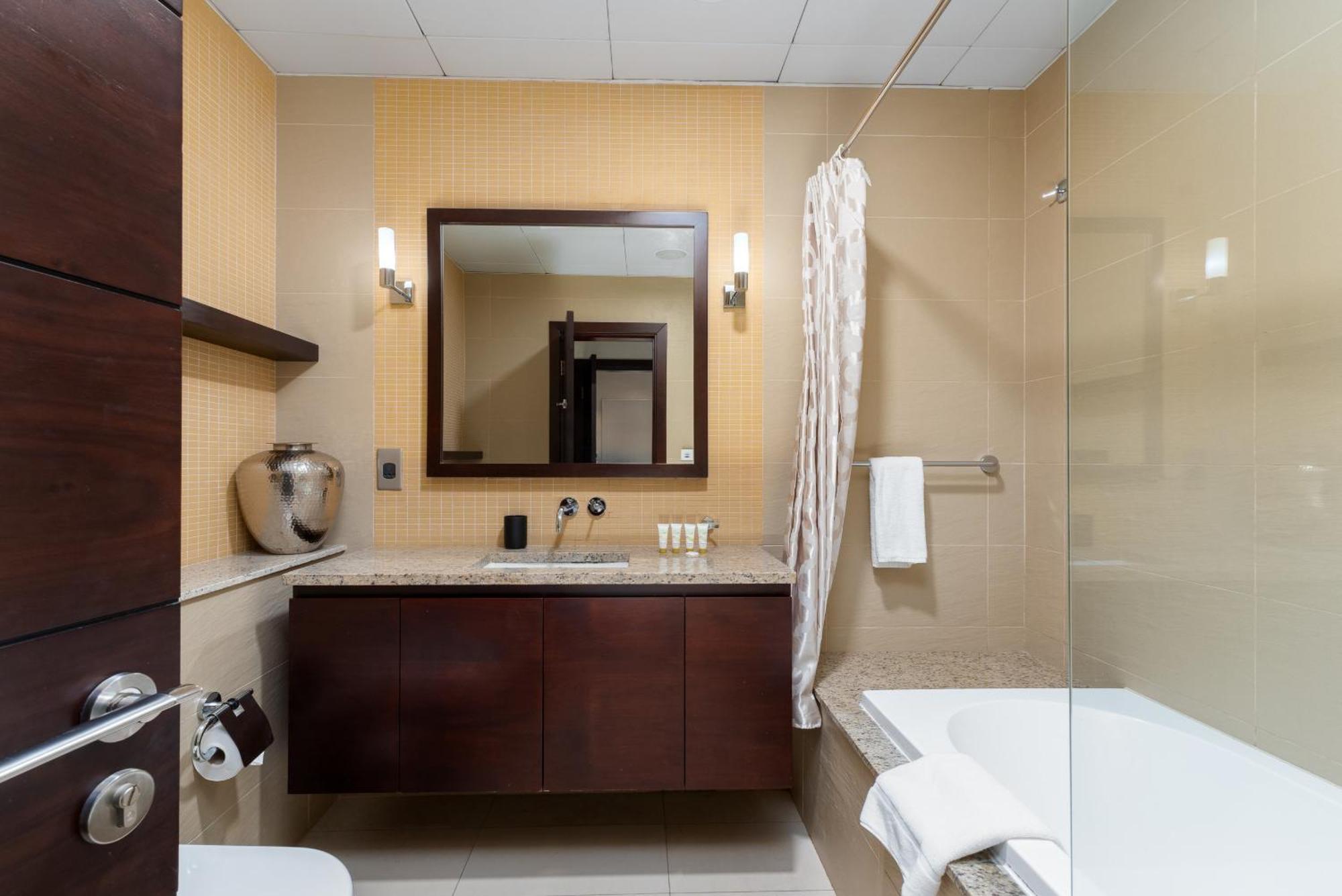 Tiara Residences, Palm Jumeirah - Mint Apartamento