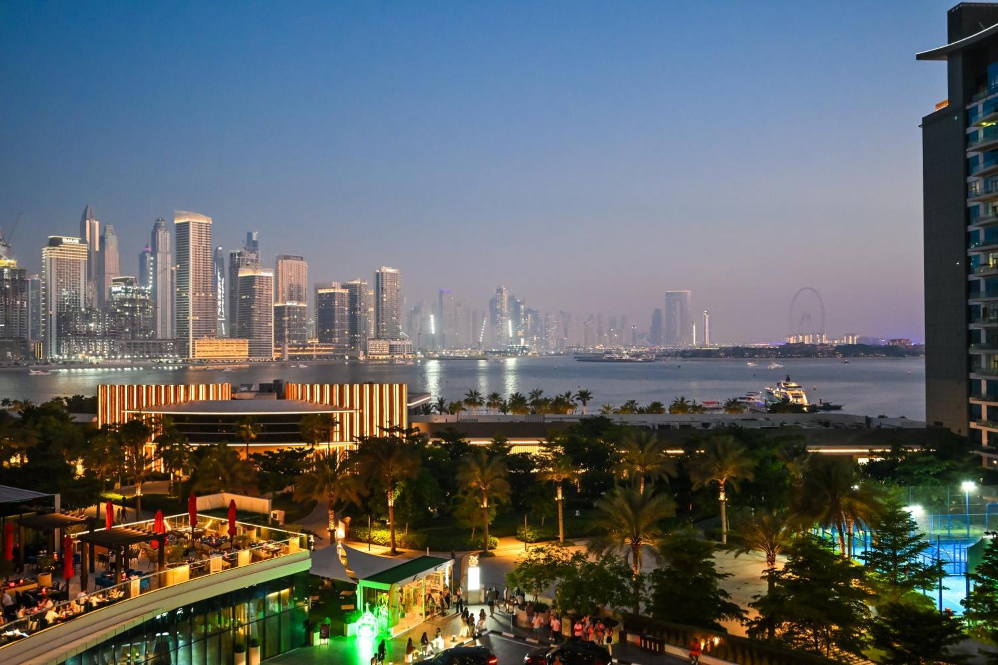 Luxury - Sea View, Access & Infinity Pool - Seven Palm Residences Lejlighed Dubai