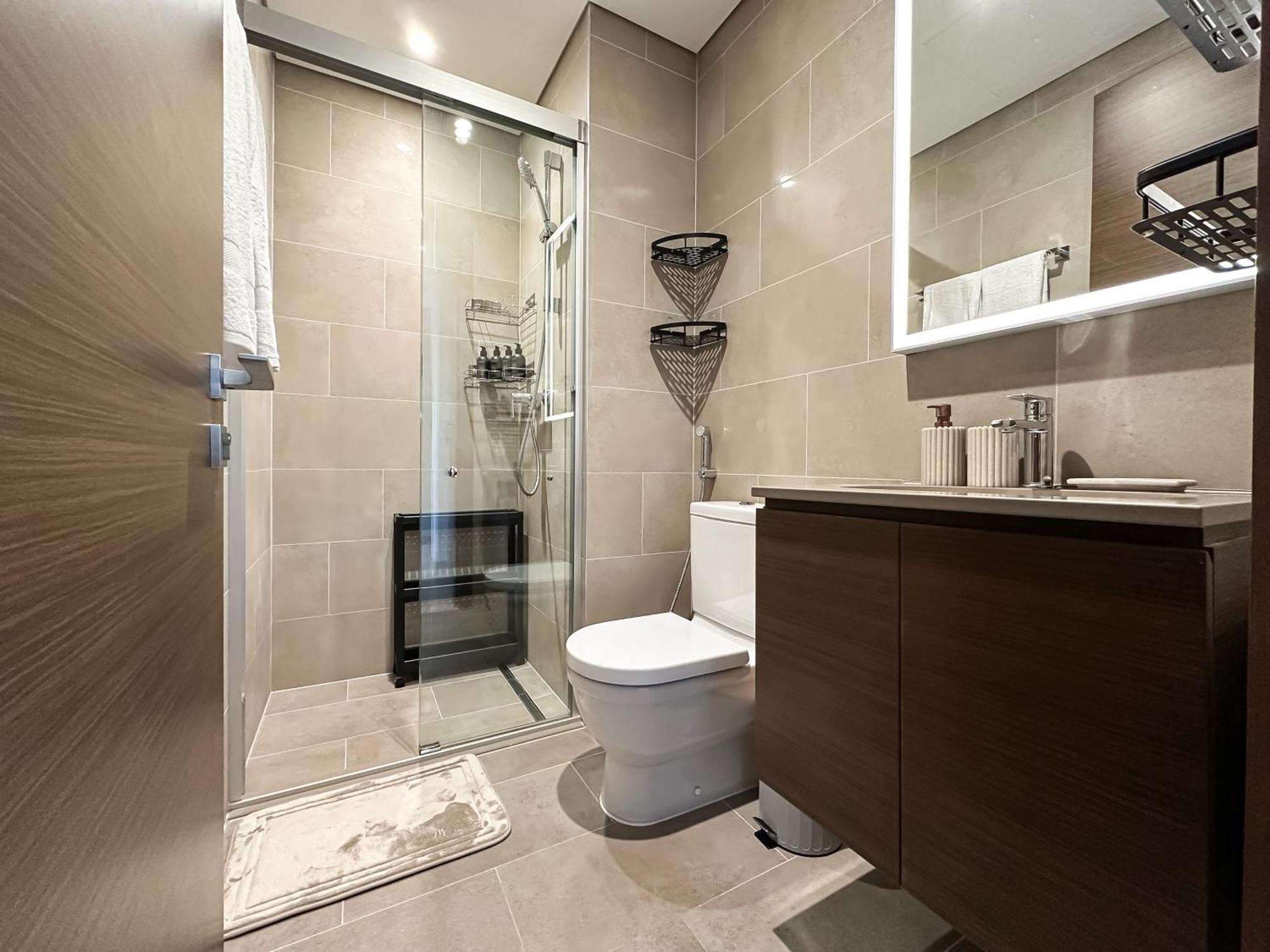Trophy-live In Style Artistic Flair Unit * Dubai