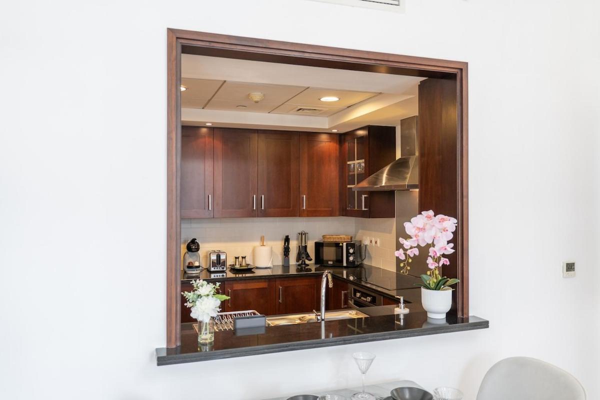 29 Boulevard By Emaar 1br 4min Walk To The Burj And Mall *