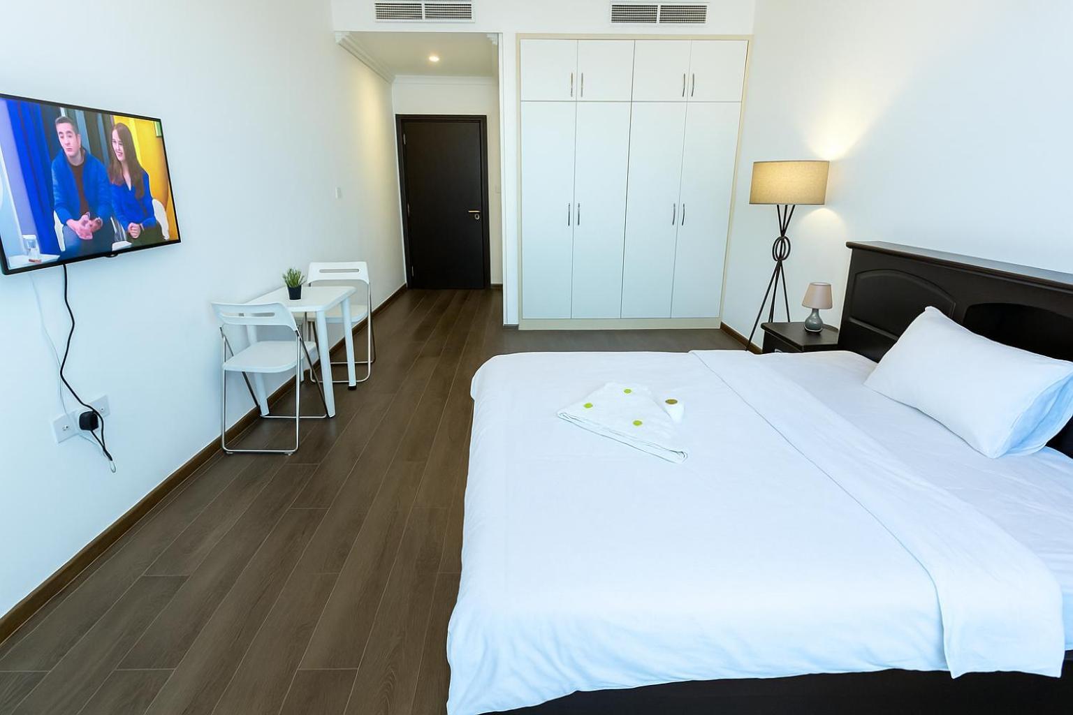 Masters And Double For Girls Only In Marina, Apartment Dubai