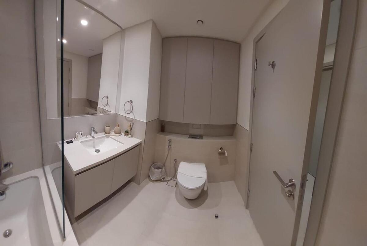 Elegant 2 Bedrooms At Creek Harbour For Rent