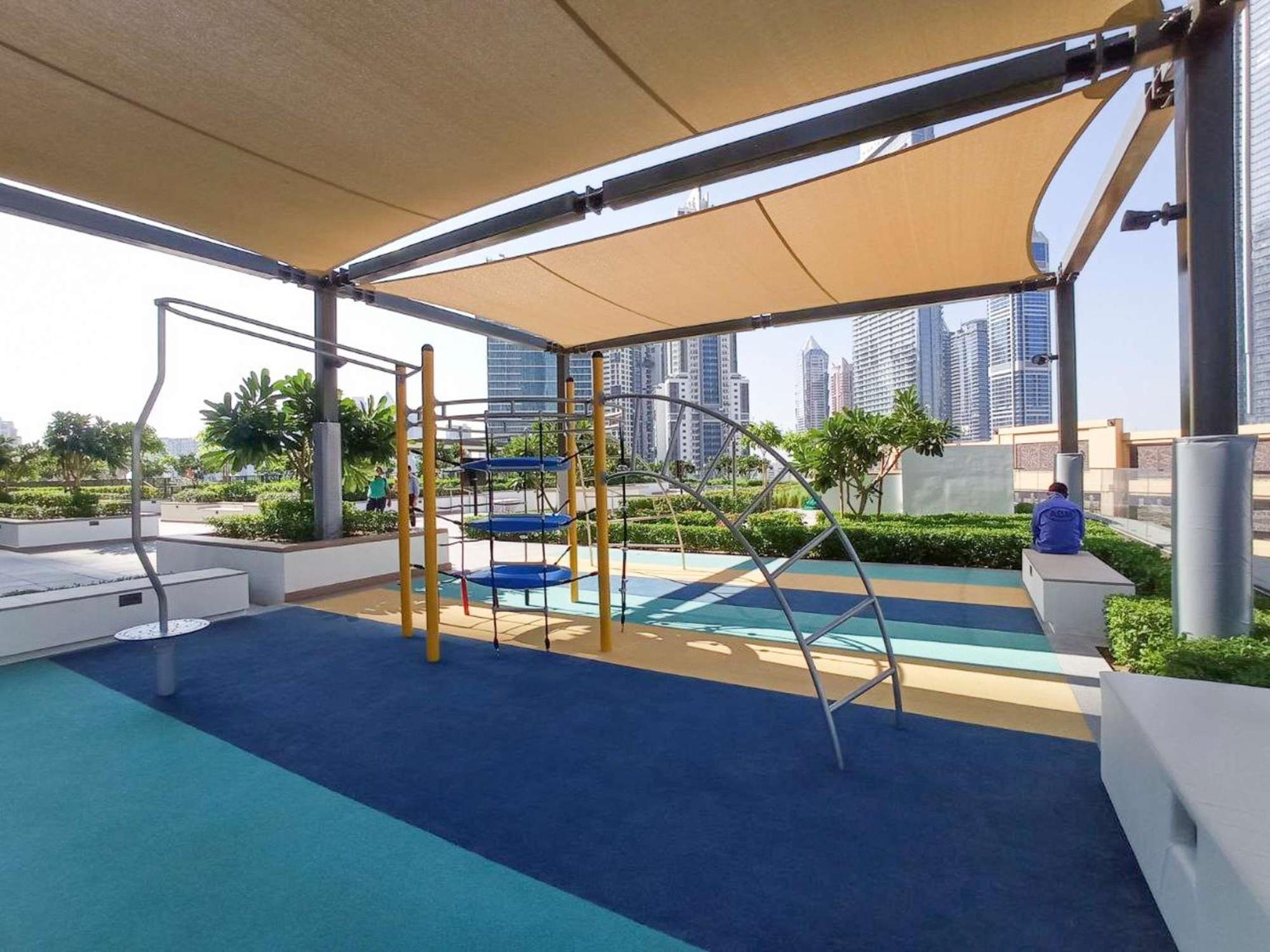 Full Burj Khalifa Views In Amazing 2 Bedroom *