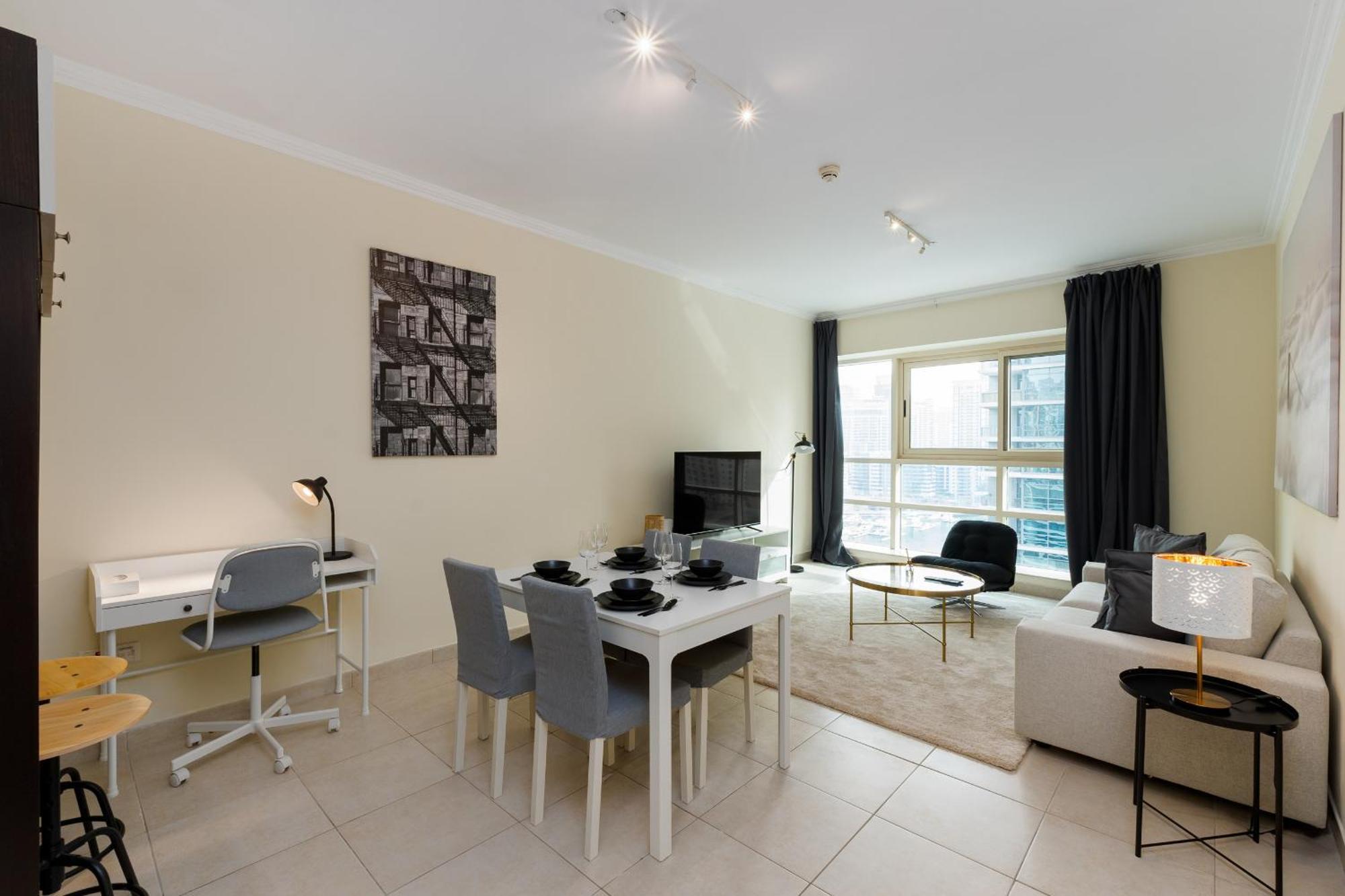 Marina Quays West, Marina - Mint * Dubai