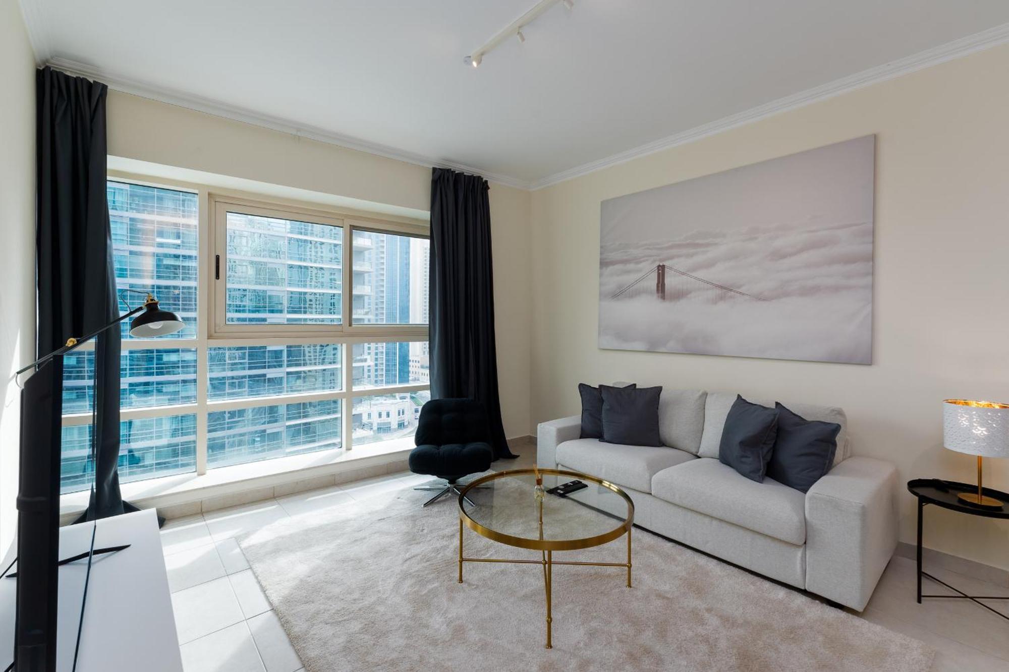 Marina Quays West, Marina - Mint Apartment *